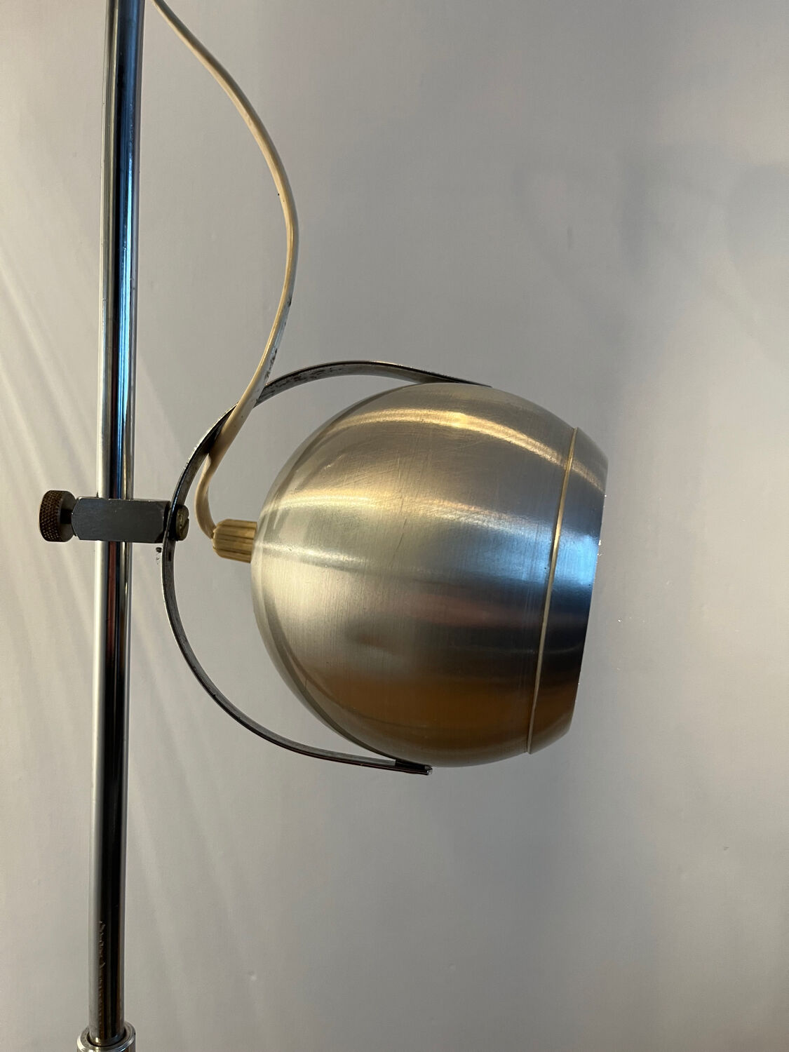 Eyeball lamp, space age vintage, 3 eyeballs.