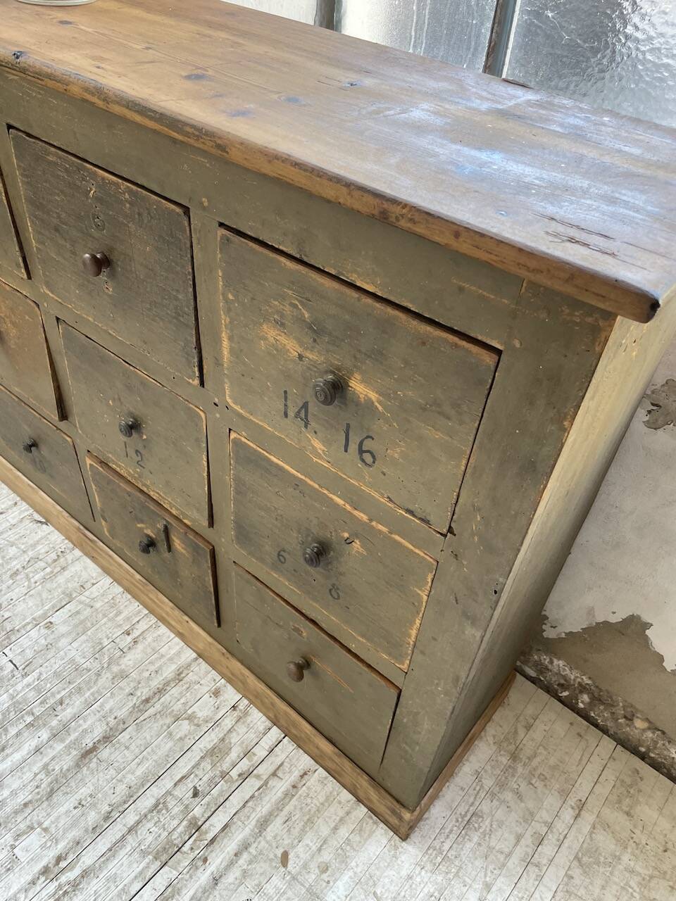 Green patina workshop furniture