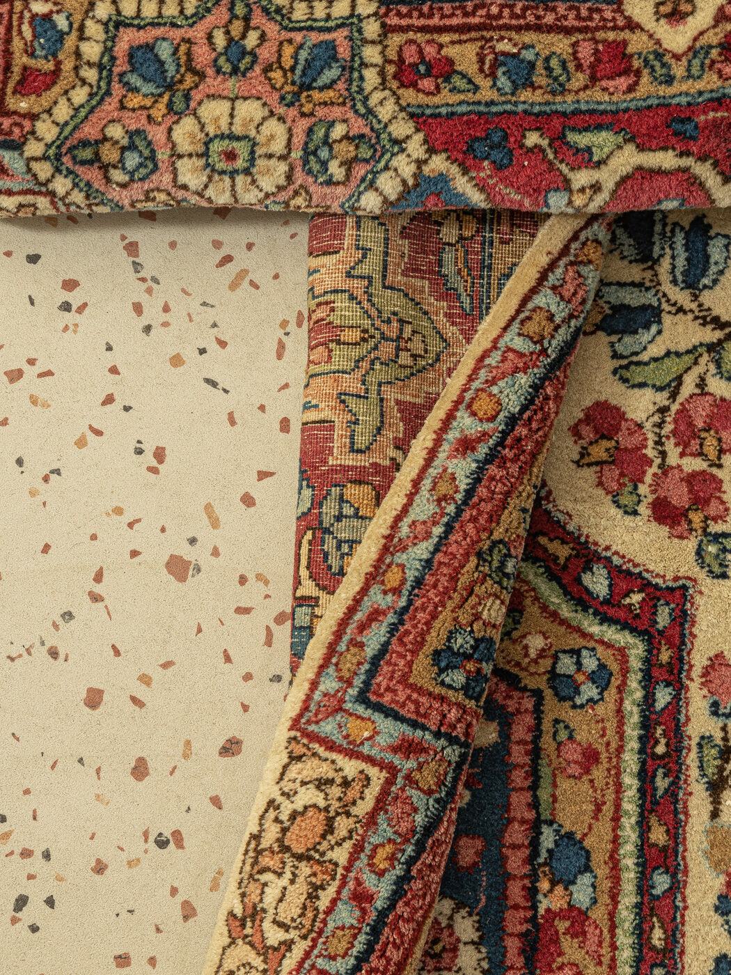 Kerman carpet, 260 x 375