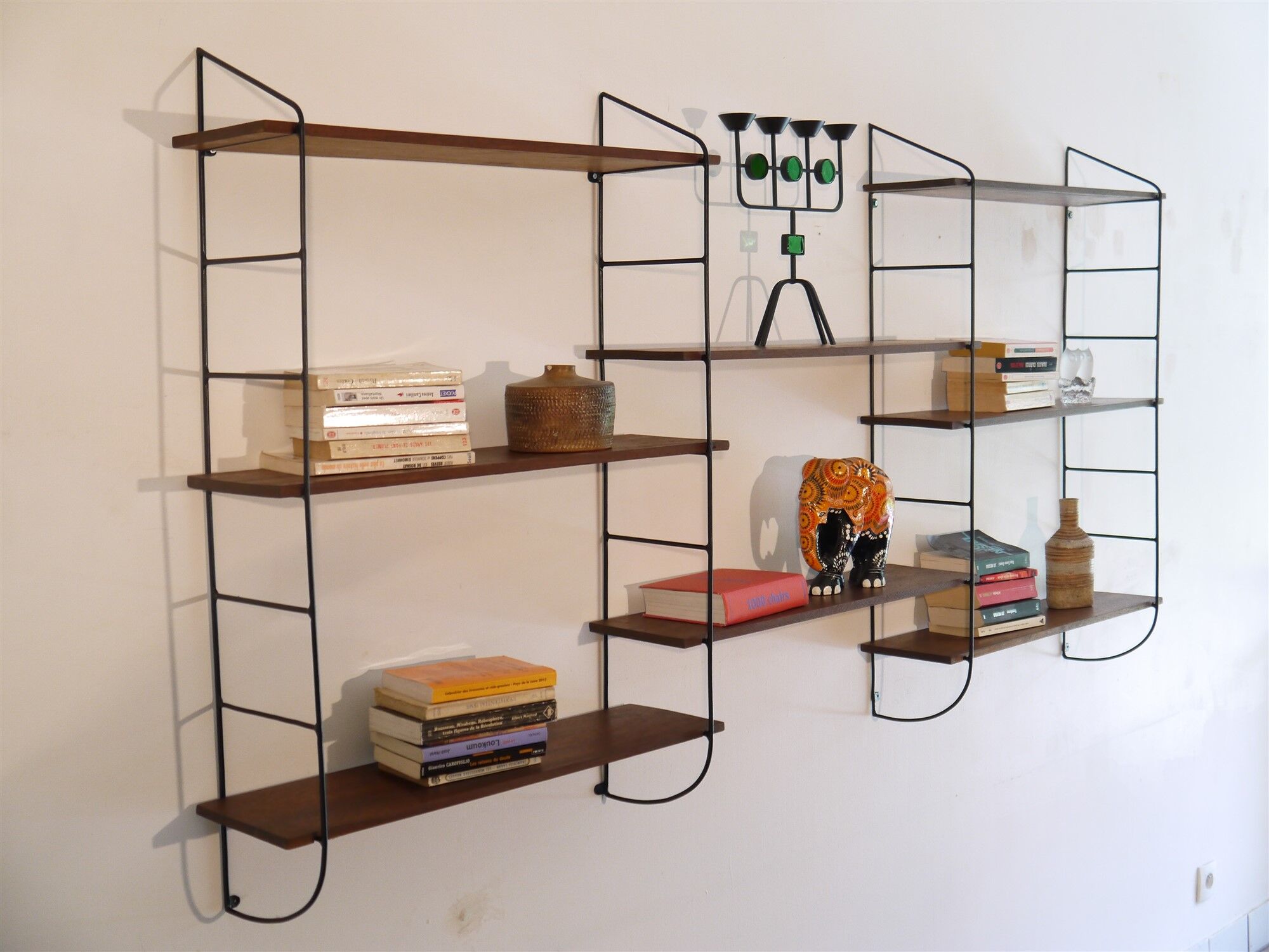Modular shelf system 1960