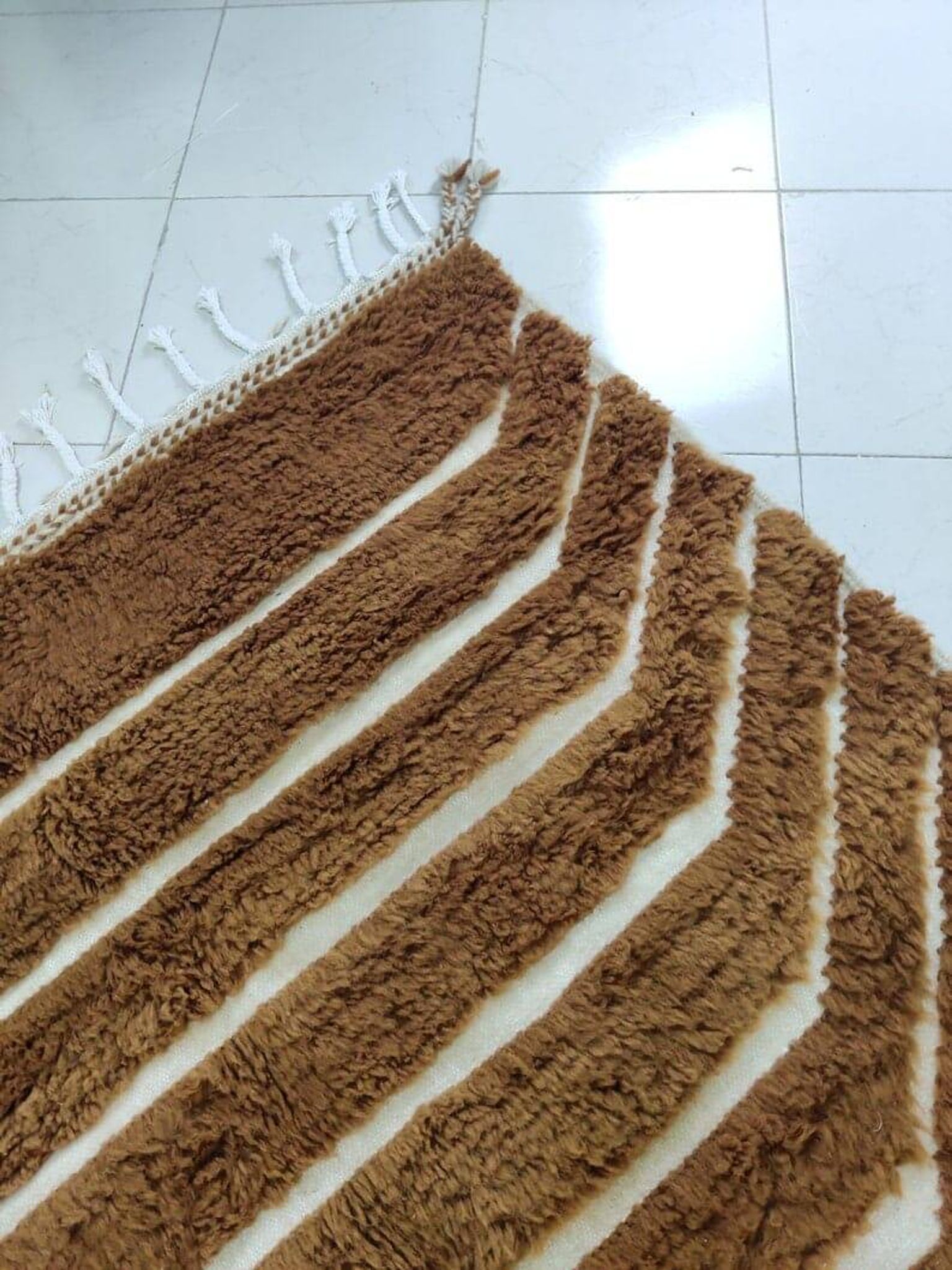 Traditional handmade pure wool Berber rug size 150x250 cm