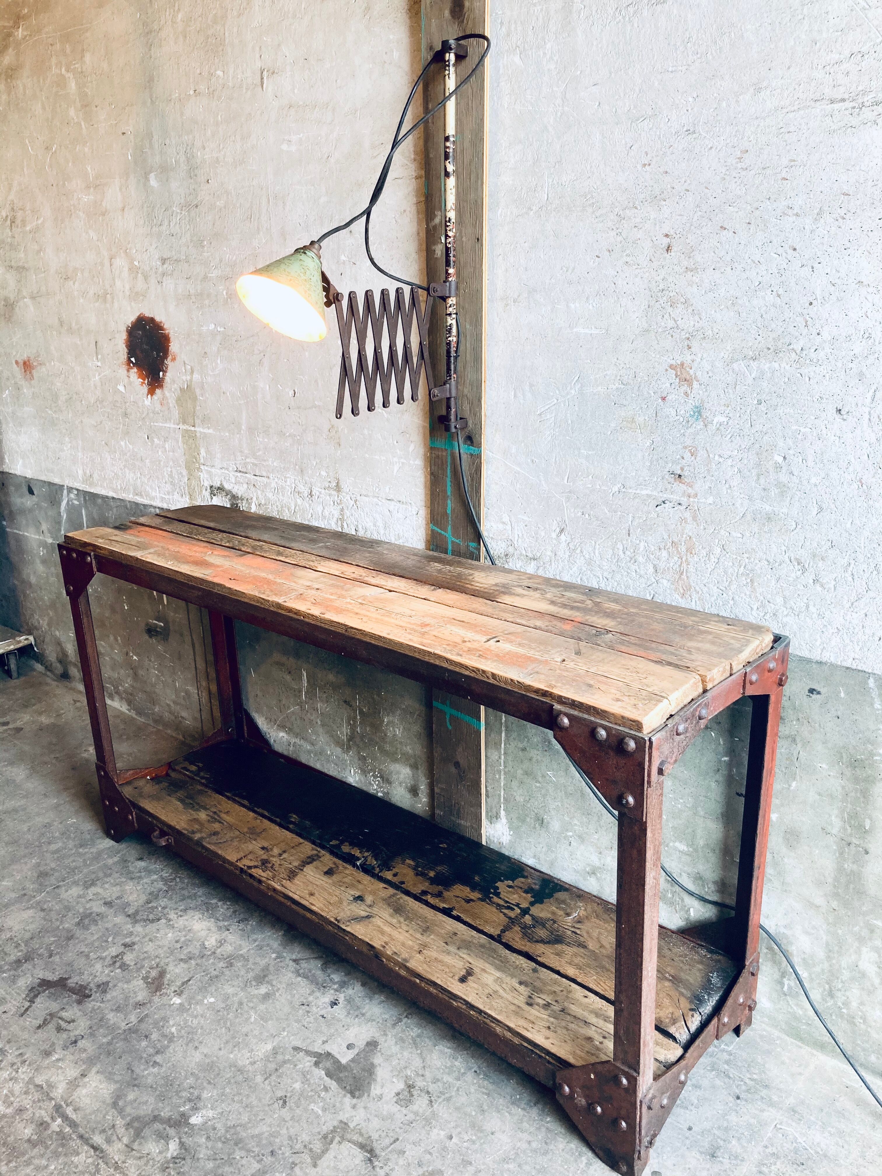 Etabli console
