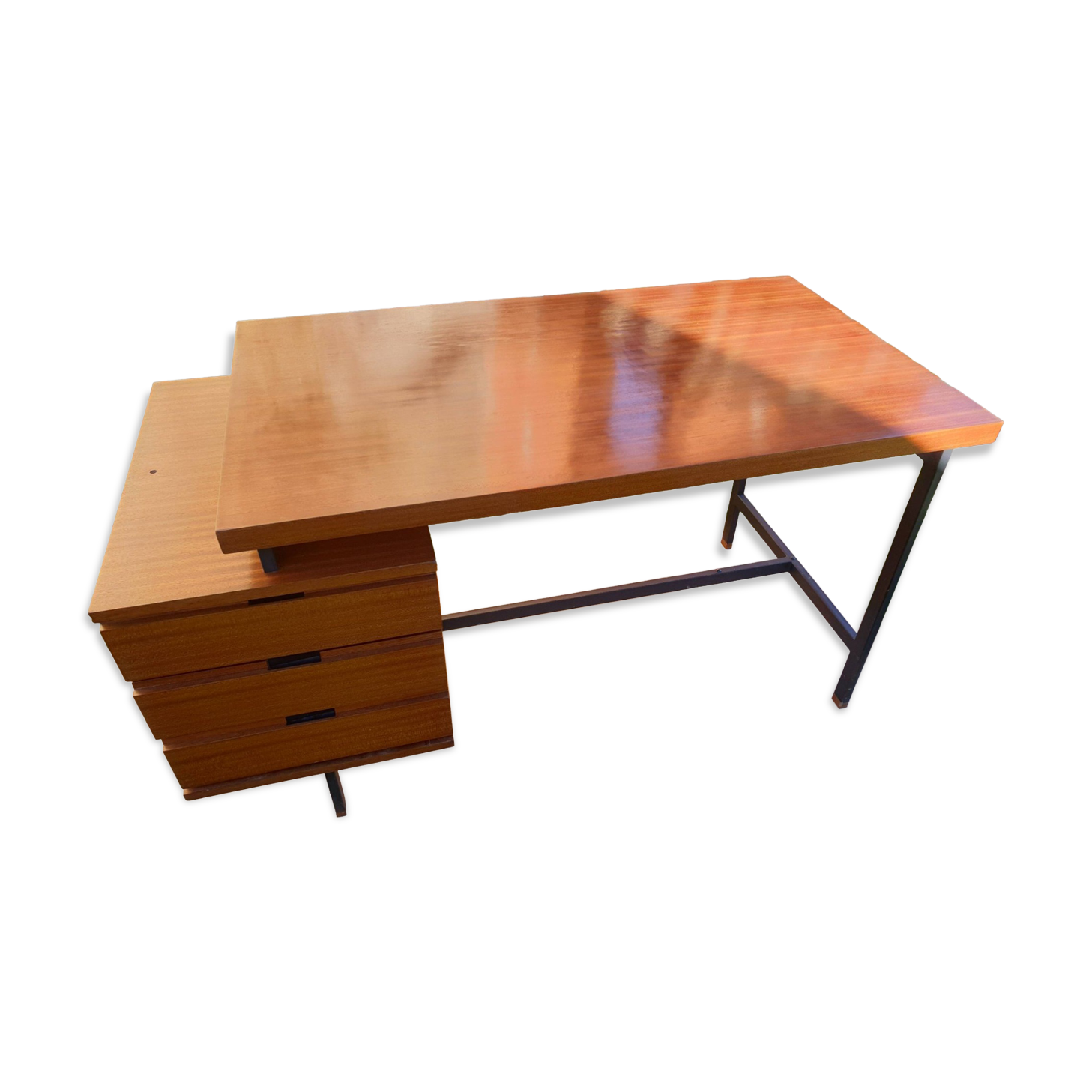 Pierre Guariche Office