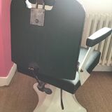 Dentist or barber chair