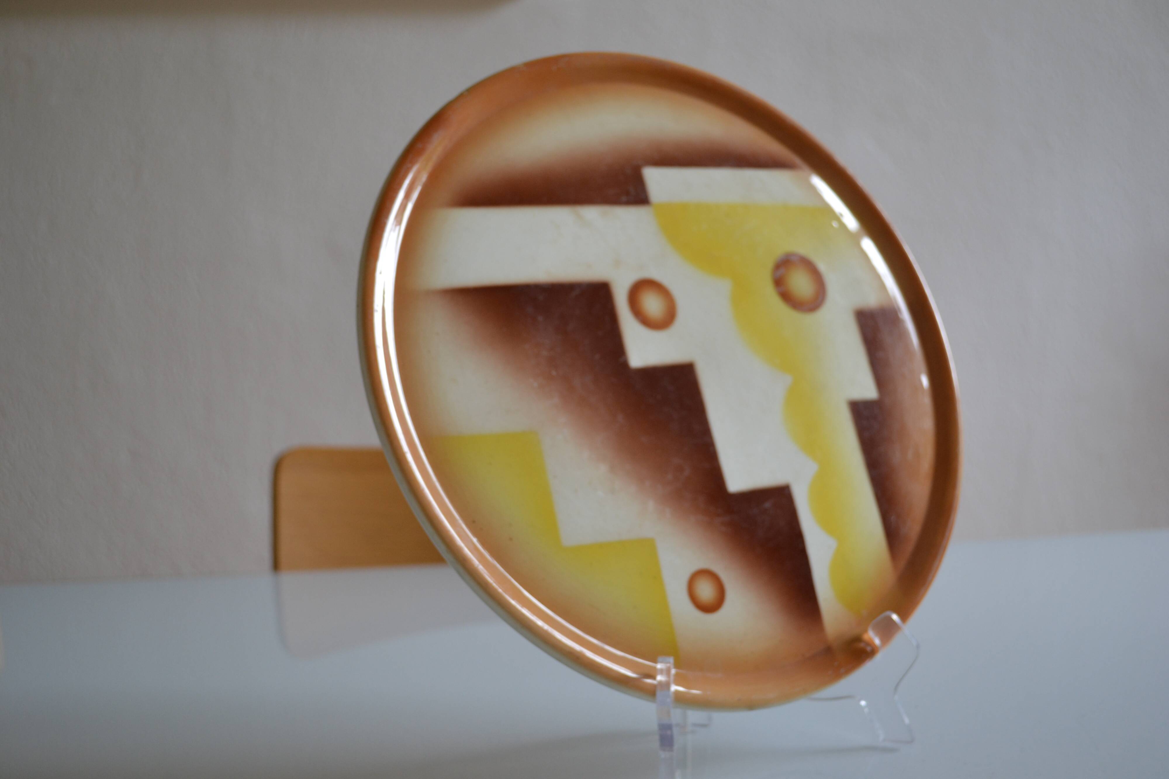 Art deco ceramic dish with geometric decor