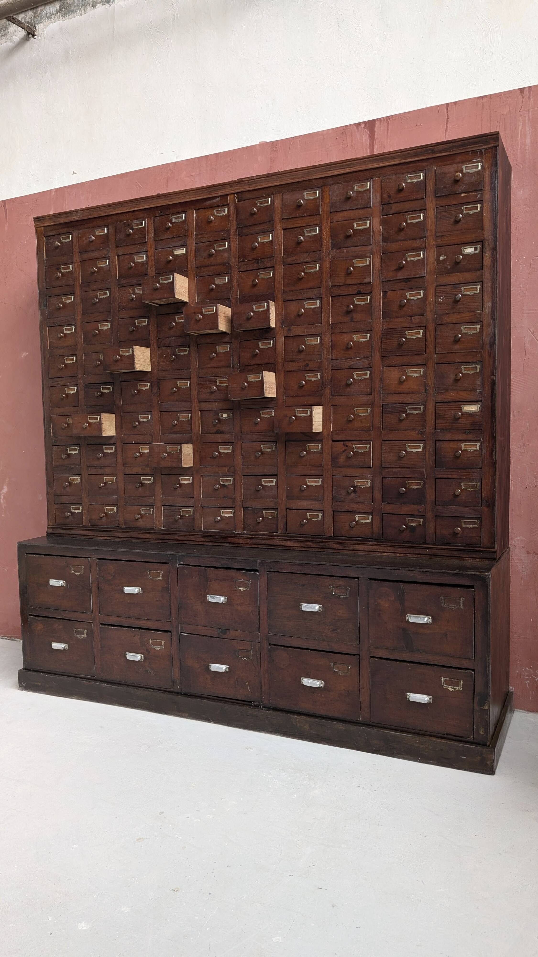 Grainetier, antique trade furniture