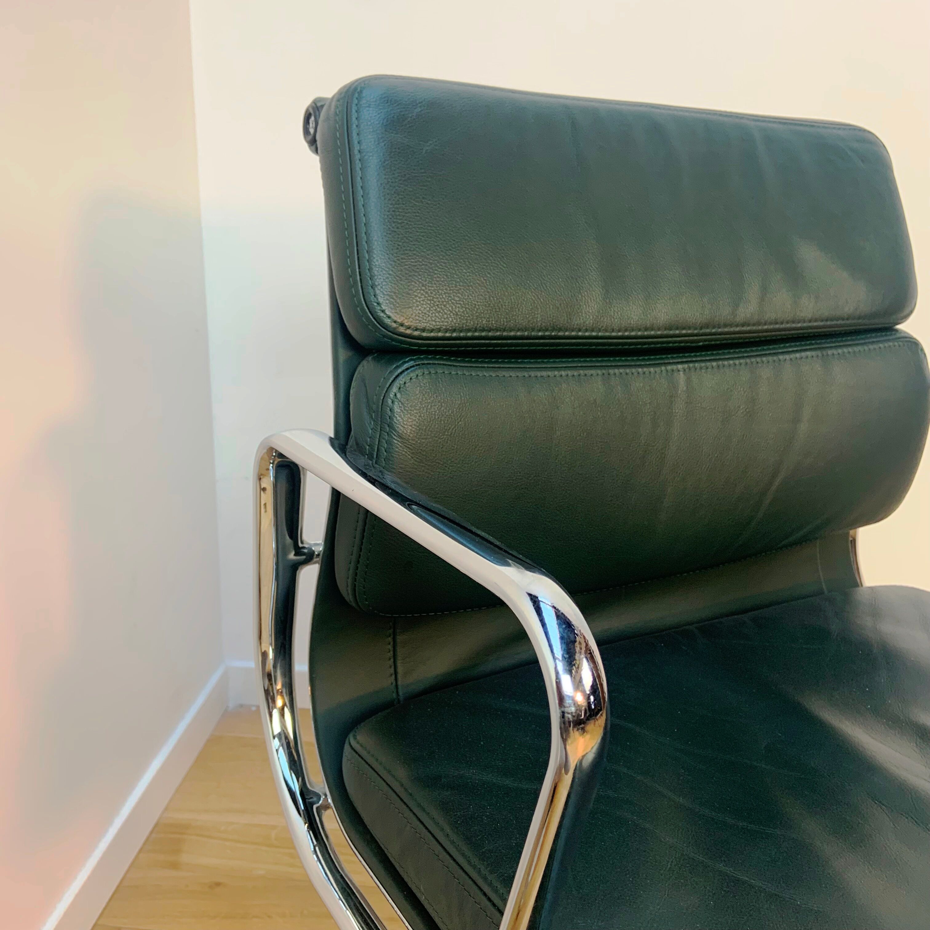 Soft Pad EA217, Charles & Ray Eames for Vitra