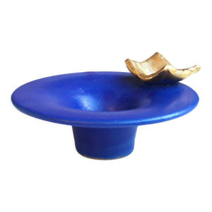Coupe bleue en céramique signée