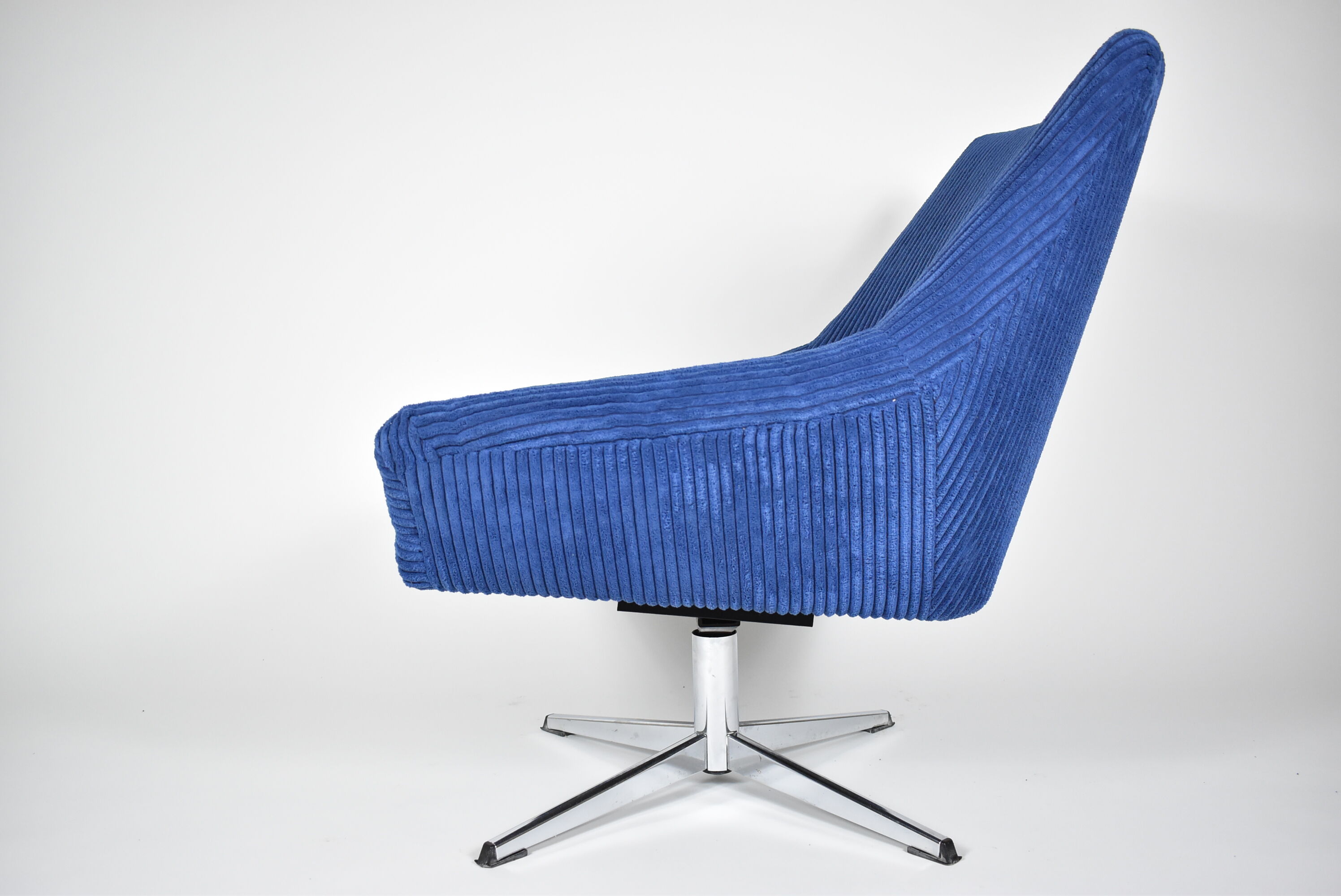 Vintage cord armchair shell, Deutsche democratic republic, ddr, 1960s, blue, chrome