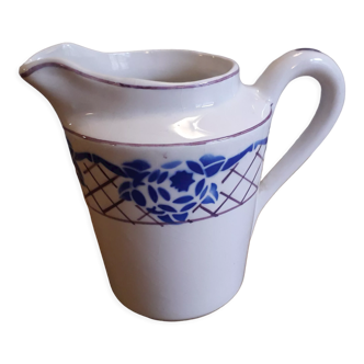 Choisy earthenware milk jug model Roseraie News Galleries