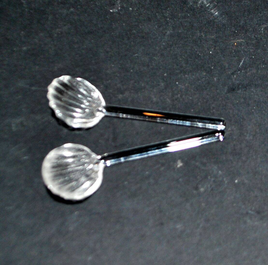 Set of 2 small moulded glass salt spoons – Vintage salt cellar