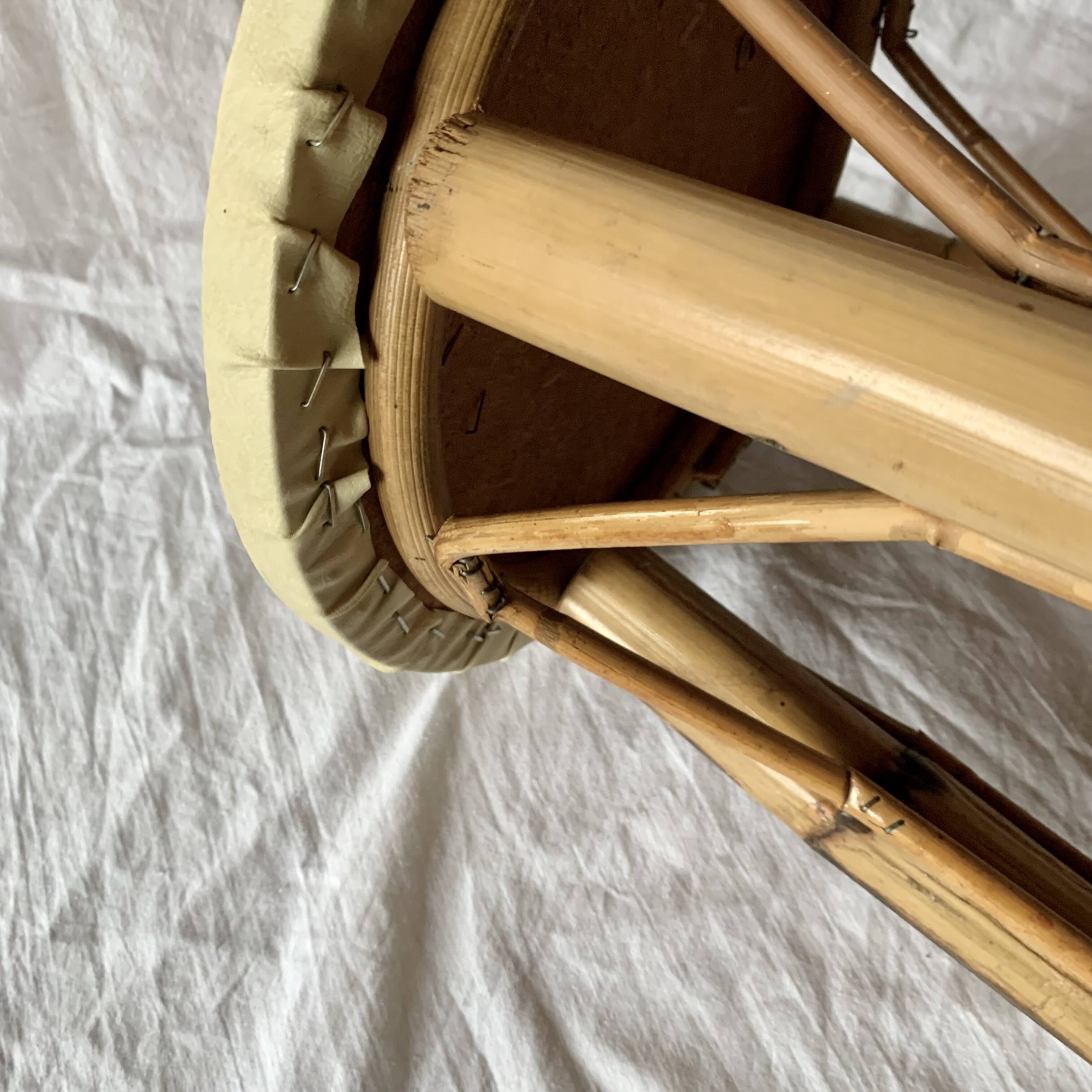 Tabouret de bar vintage en bambou et rotin