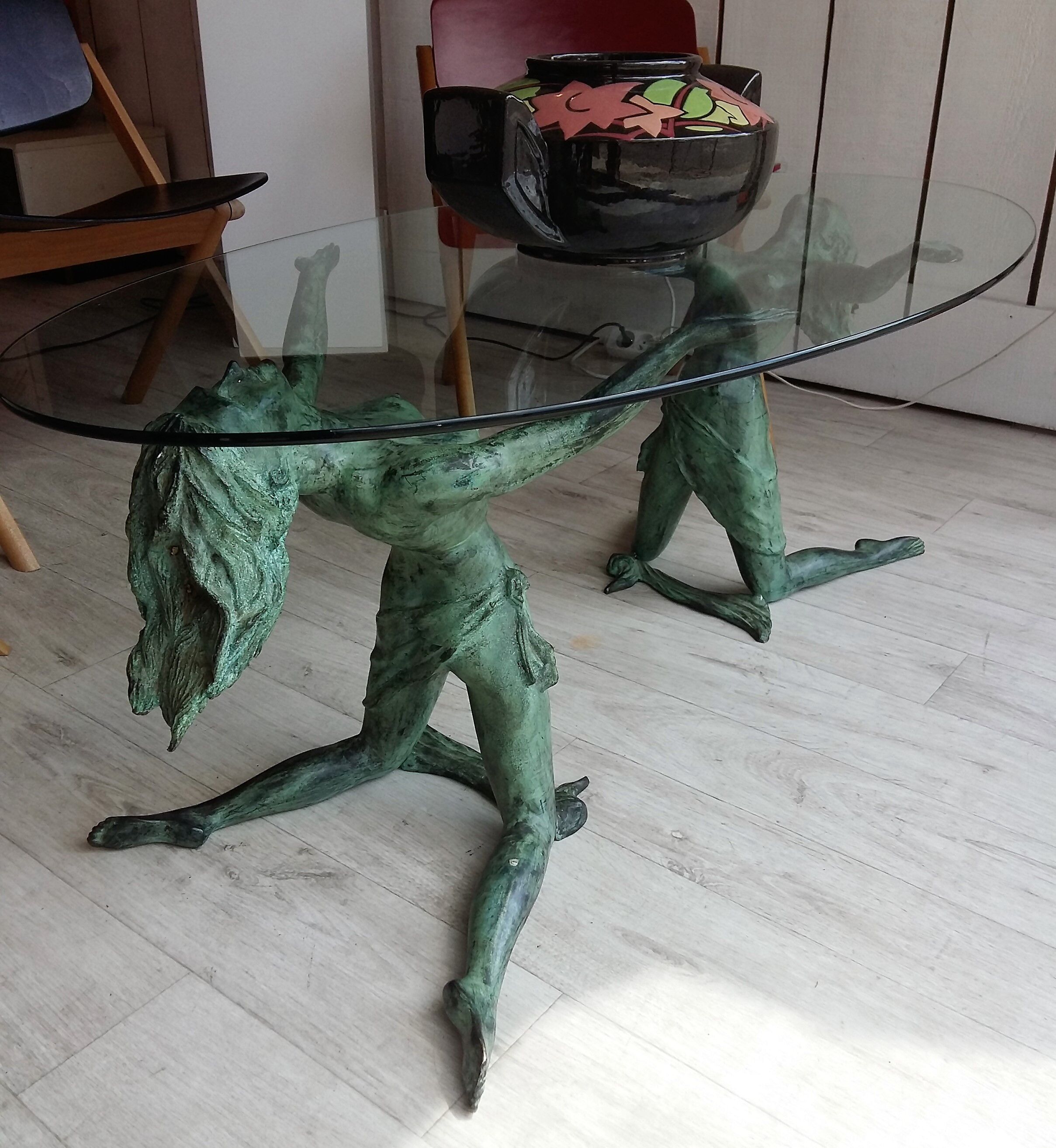 Table low vintage brass and glass. Circa 70