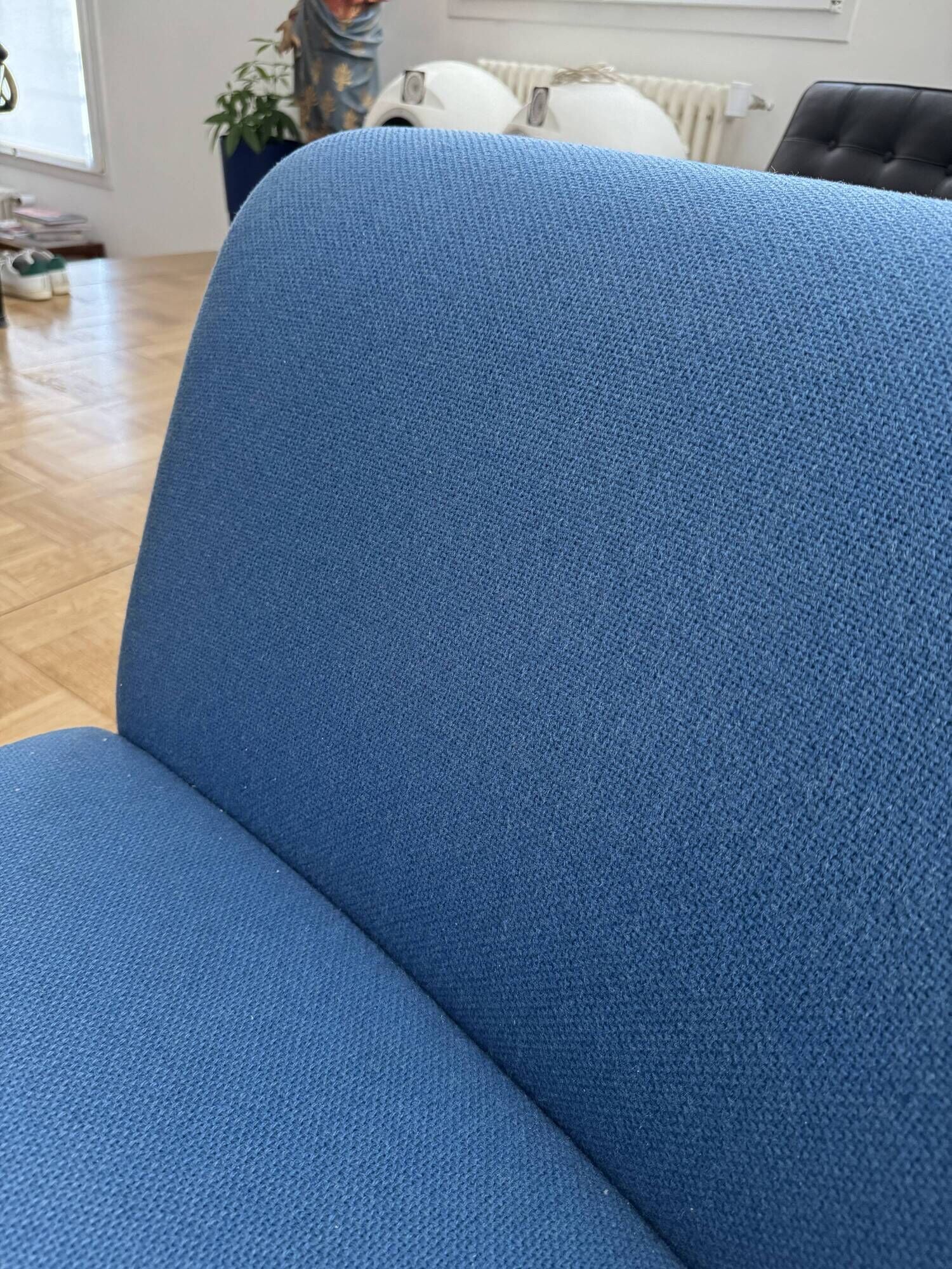 Modular vintage "tappo" bench from the 70s.