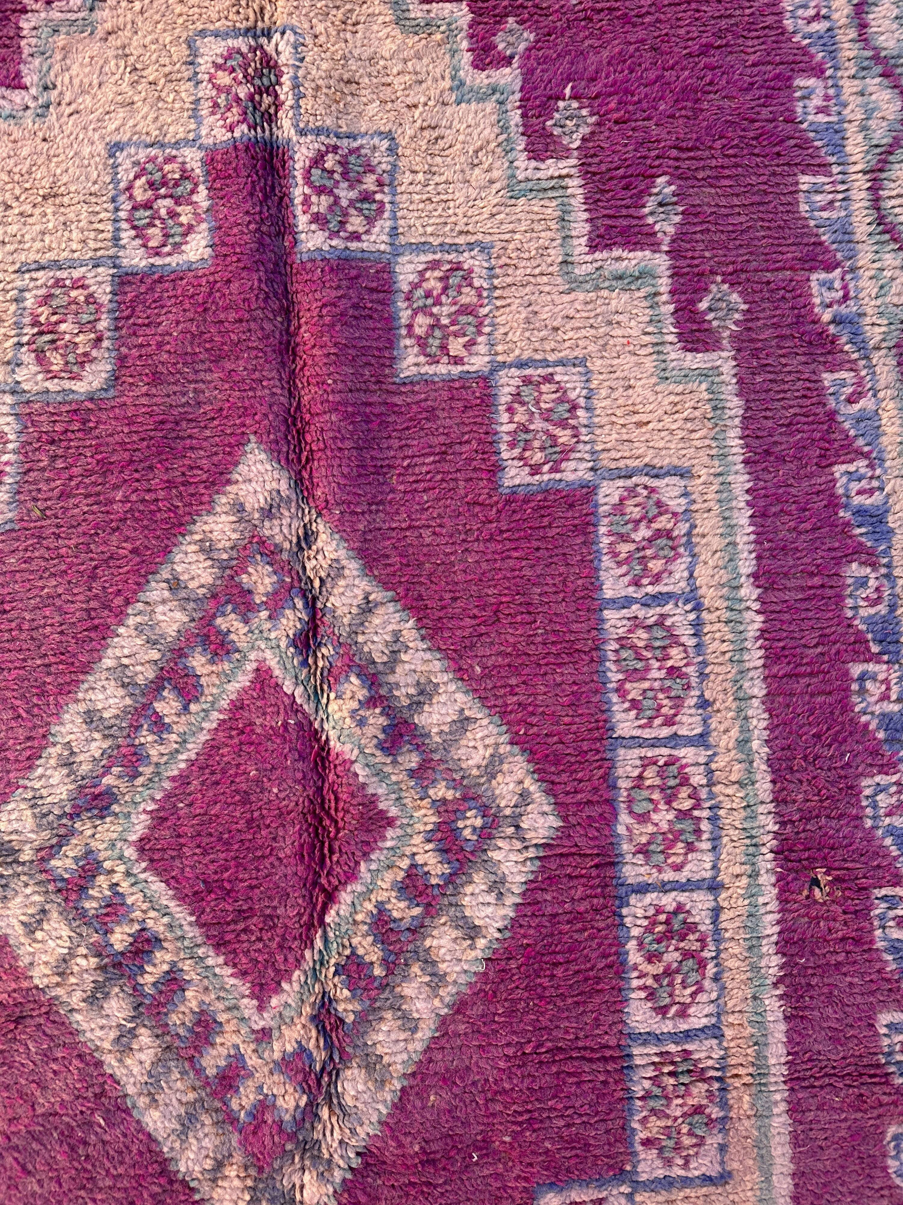 Moroccan rug Ait Bou Sbaa purple - 304 x 158 cm