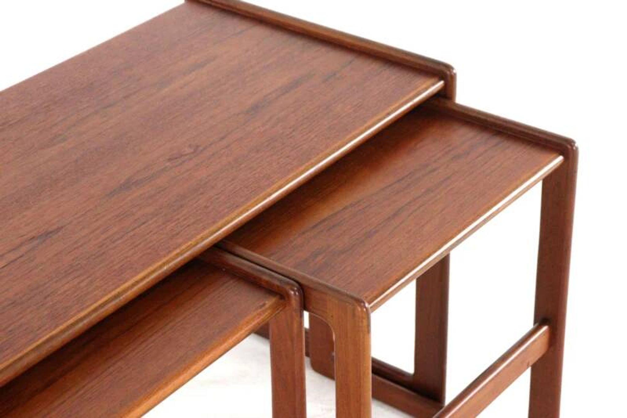 Arne Hovmand Olsen coffee table for Mogens Kold with 2 nesting tables.