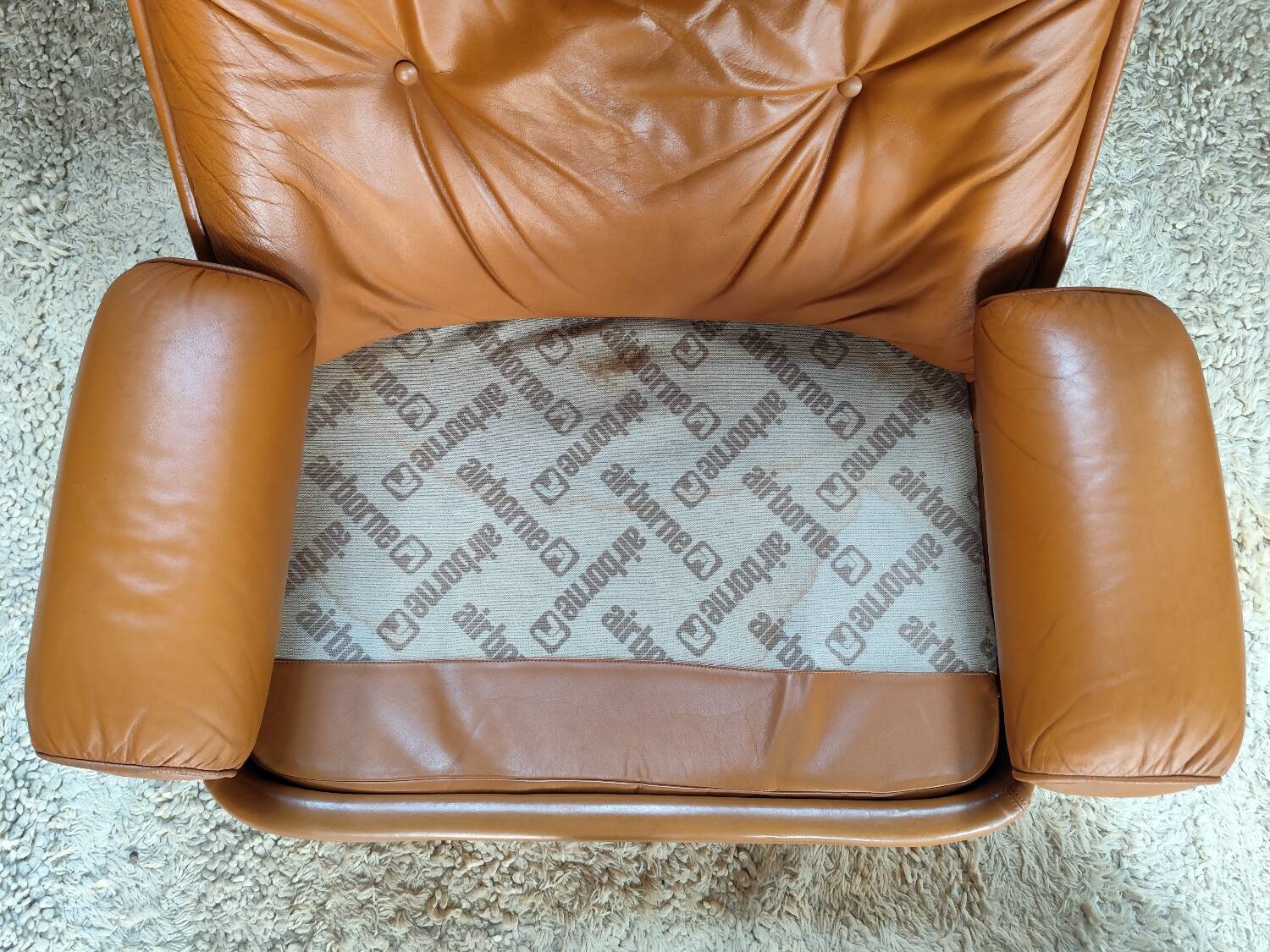 Michel Cadestin leather armchair for Airbone