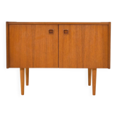 Buffet danois des années 1960, vintage scandinave, milieu du siècle.