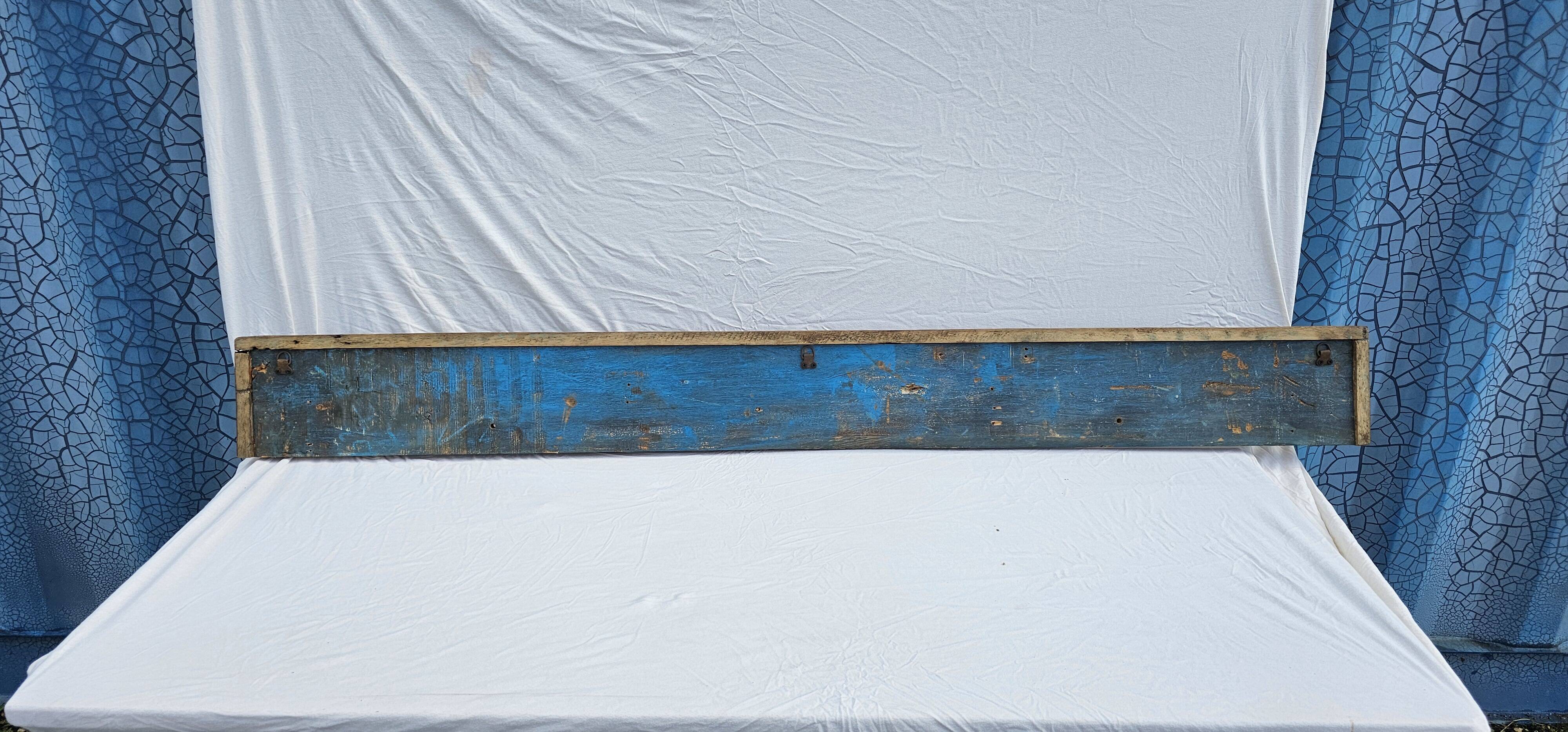 Teak coat rack with 8 double cast iron hooks