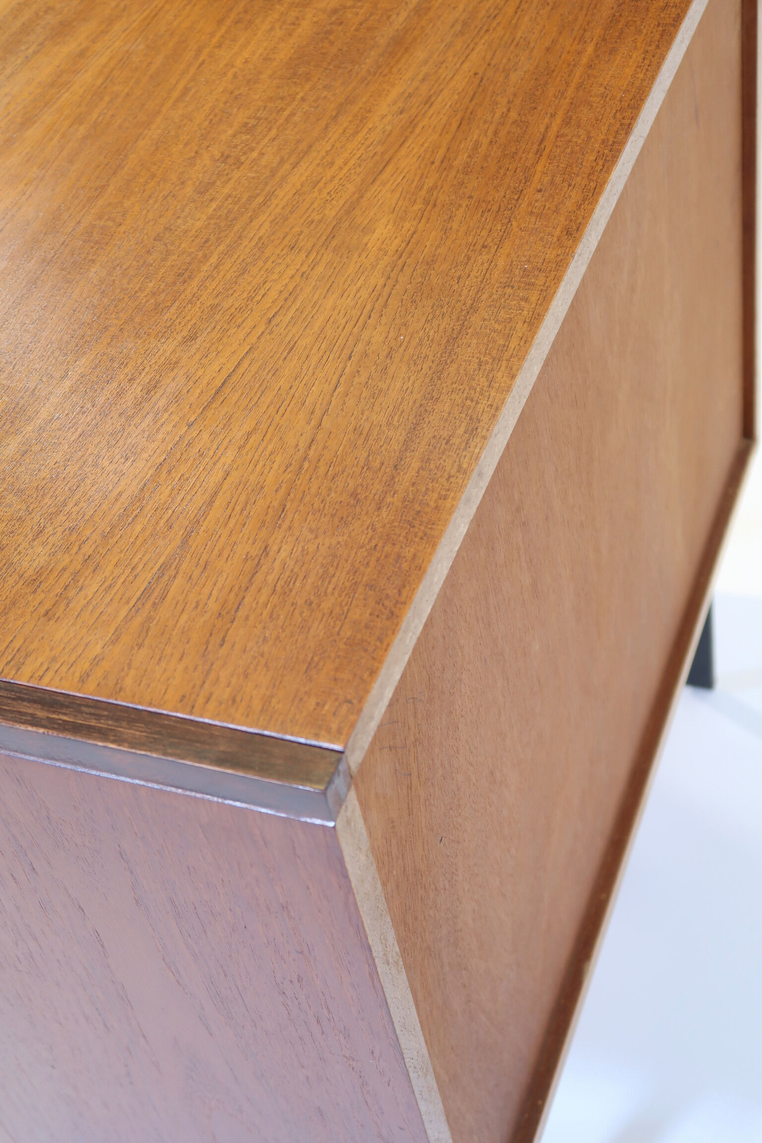 Commode en teck par Cees Braakman pour Pastoe, Pays-Bas 1950's