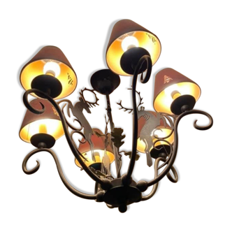 Chandelier design de montagne