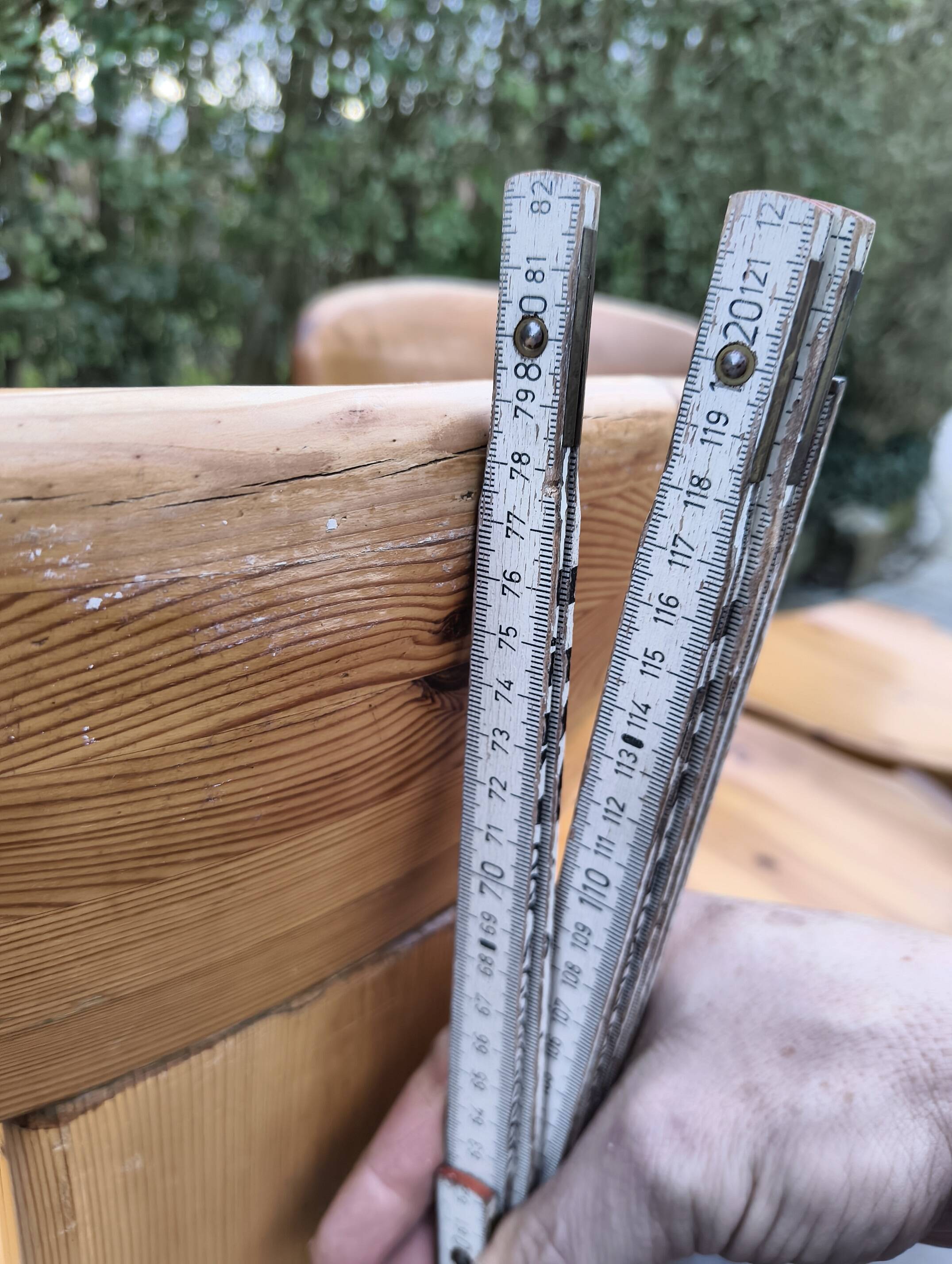 3chairs in pine by Antti Nurmesniemi