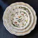 Gien 18 Piece Dinnerware Set