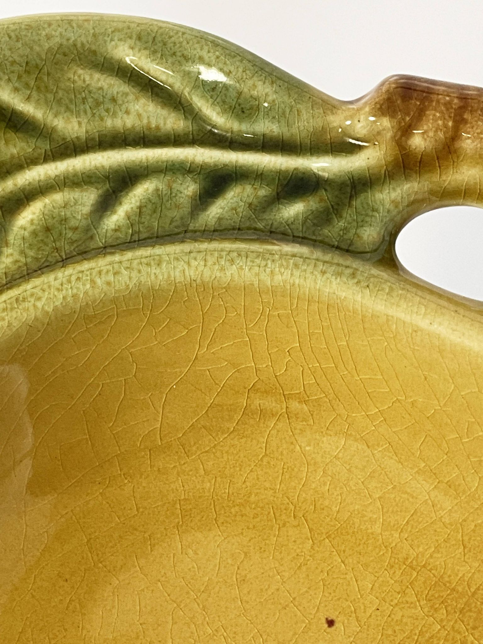 Vintage Secla Majolica apple-shaped platter, made in Portugal.