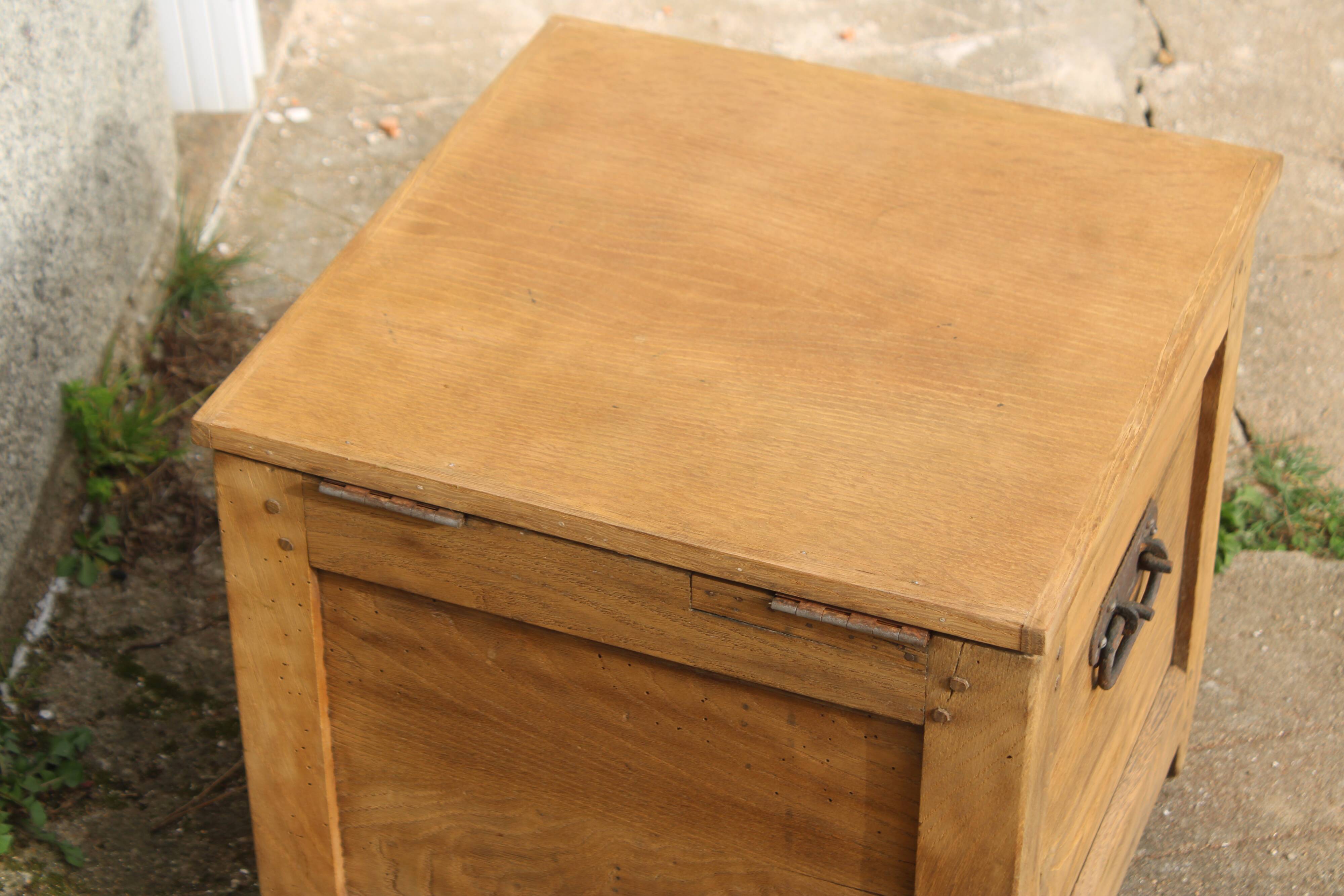 Small antique wooden chest – sandblasted