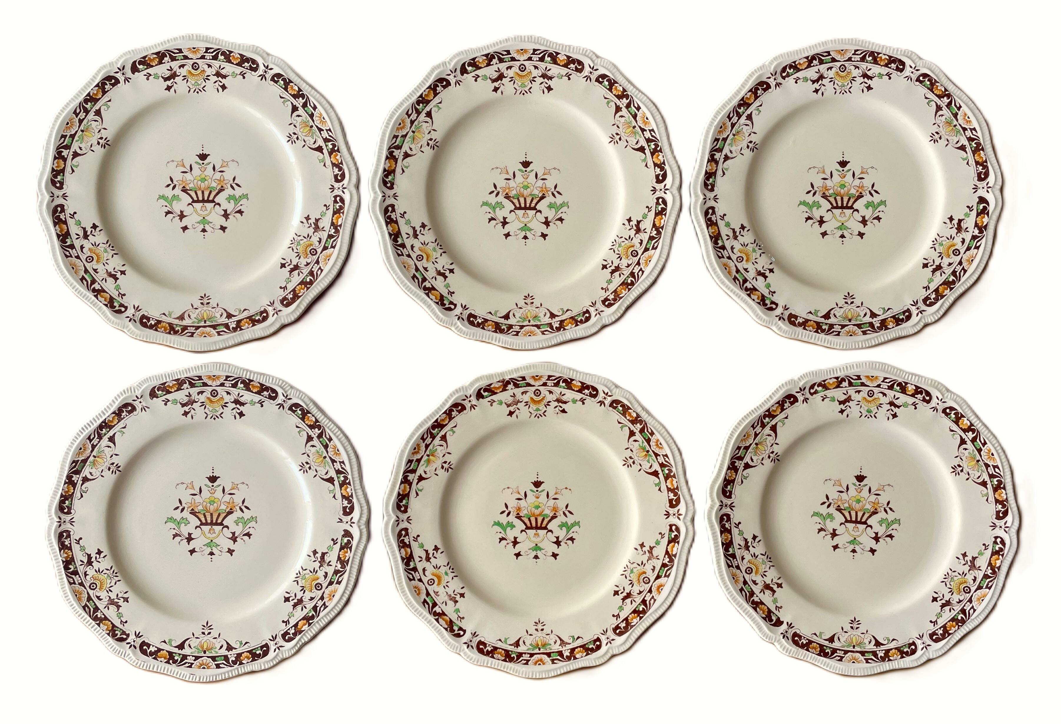 6 grandes assiettes à dessert anciennes en faïence de Longchamp