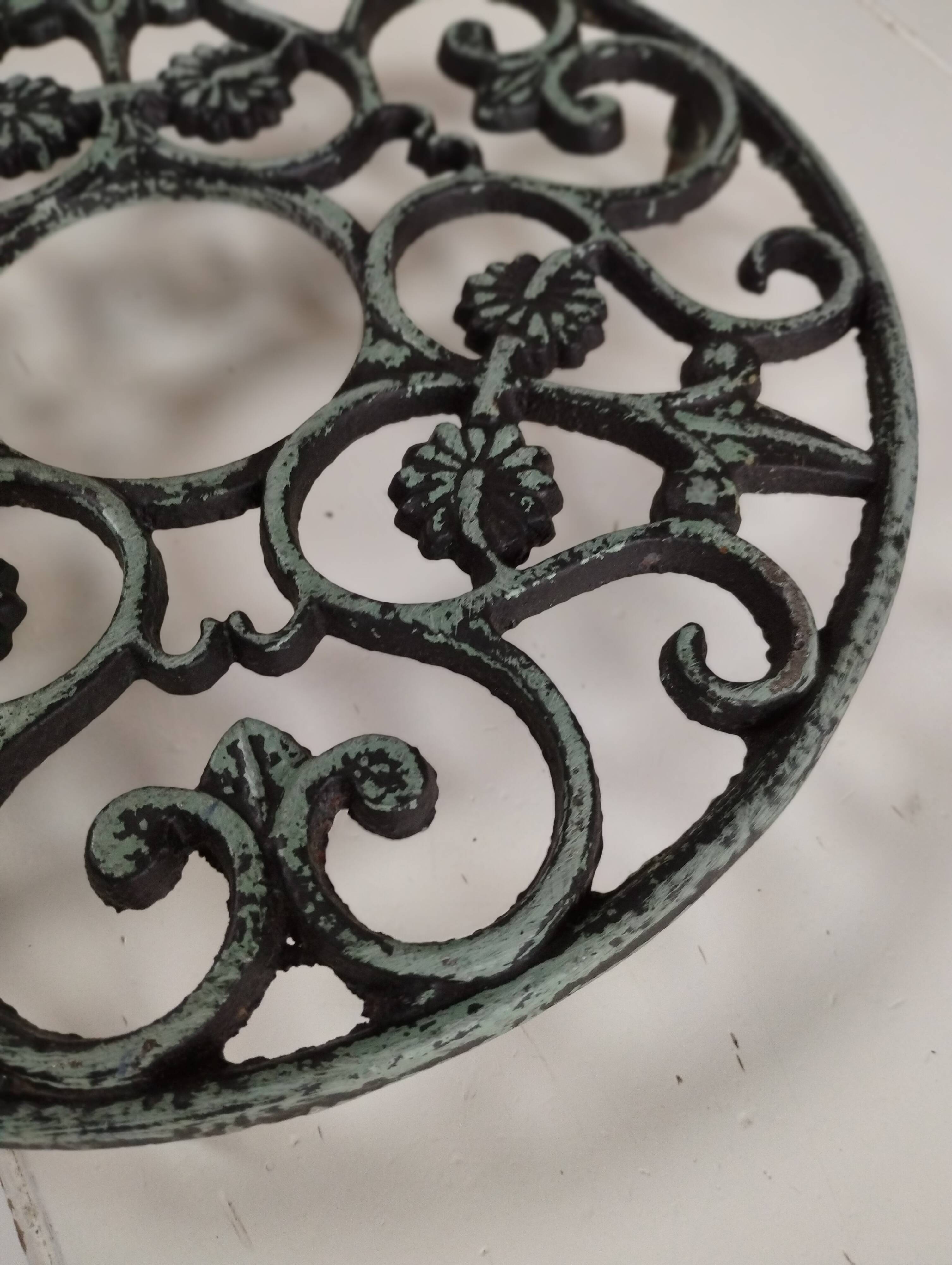 Vintage cast iron trifle