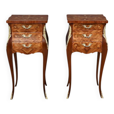 Paire de chevets en marqueterie, style Louis XV – Milieu XXe