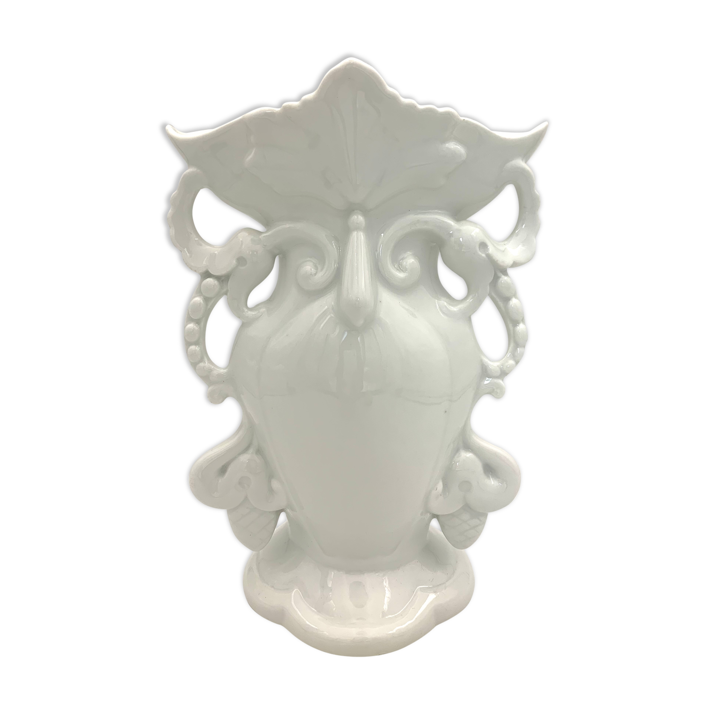 Porcelain vase, church vase, bridal vase, white.