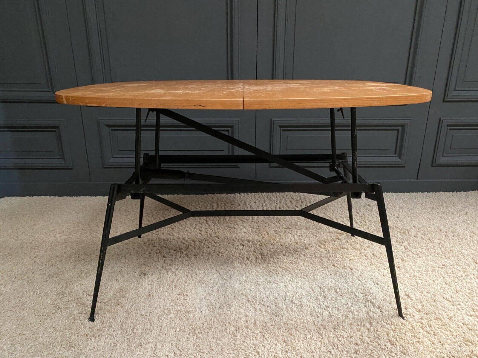 Scandinavian transformable coffee table by Smorrebrod tubular base