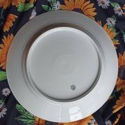 Plat de service en porcelaine de Limoges William Guérin et Compagnie