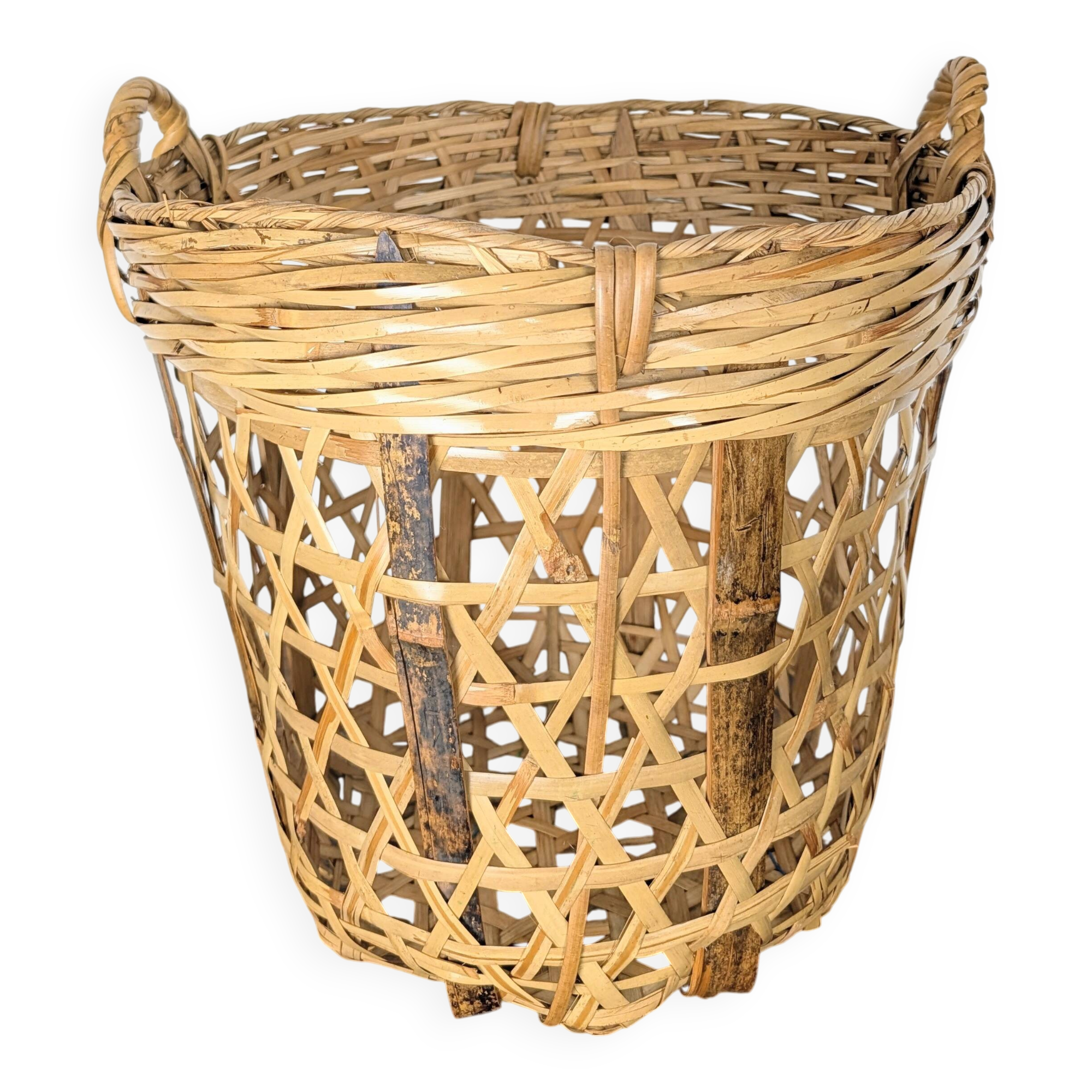 Woven bamboo basket