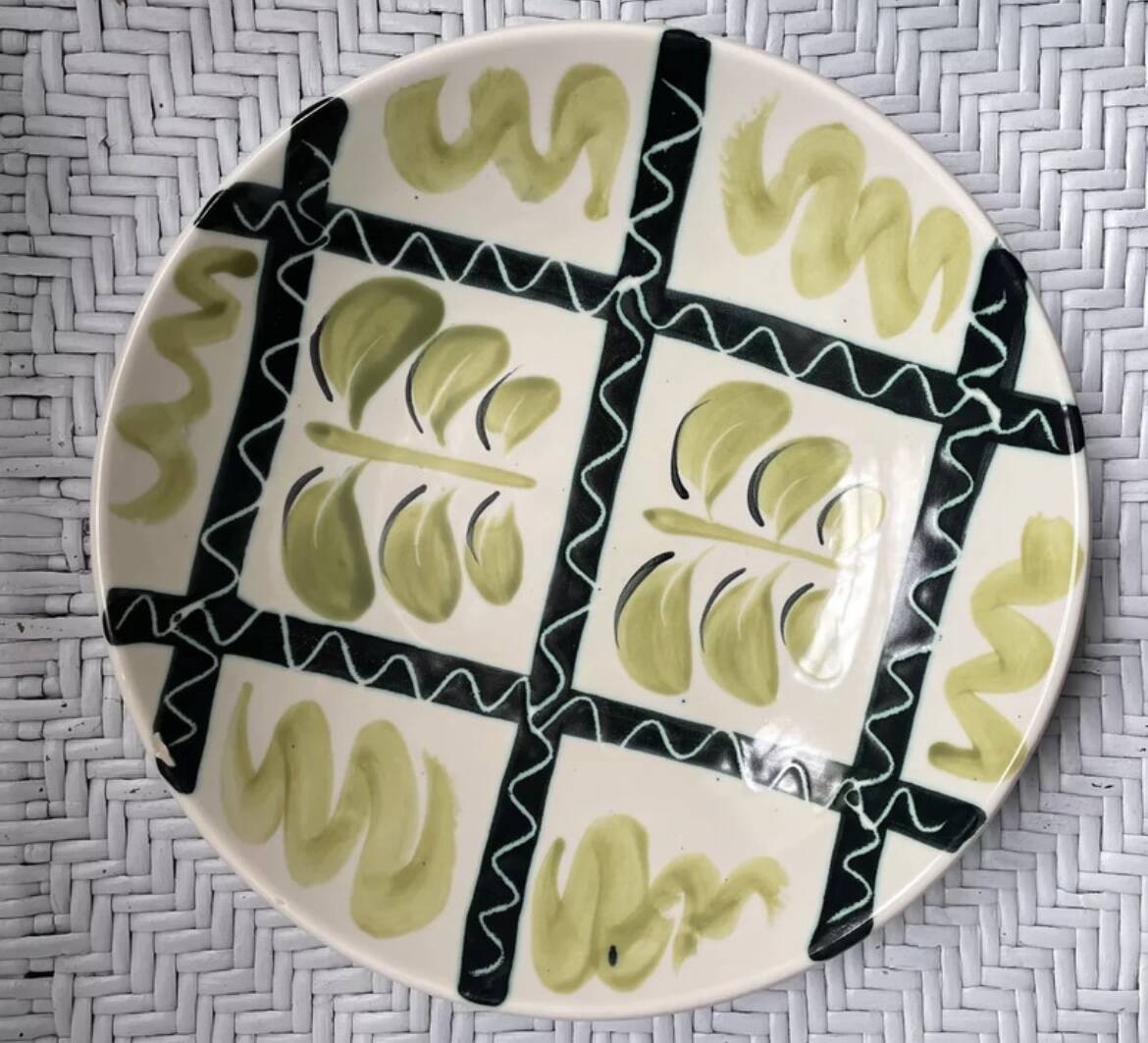 Vintage hollow plate MBFA in Pornic