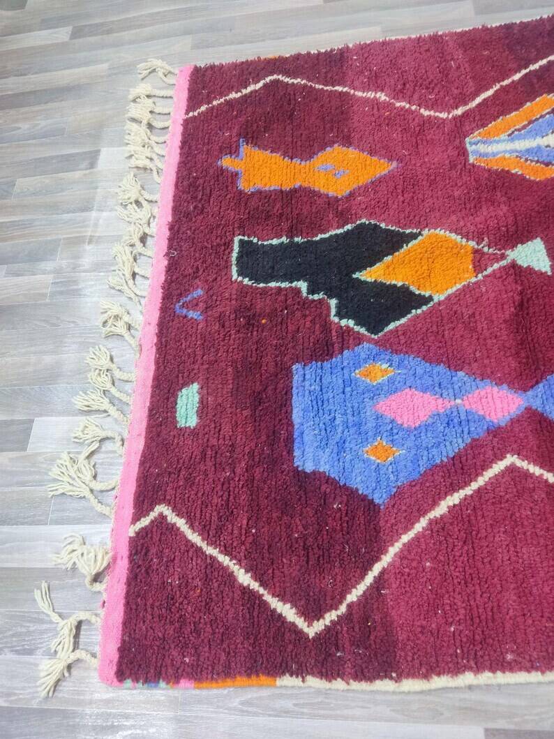 Traditional handmade Berber rug 250cm x 150cm