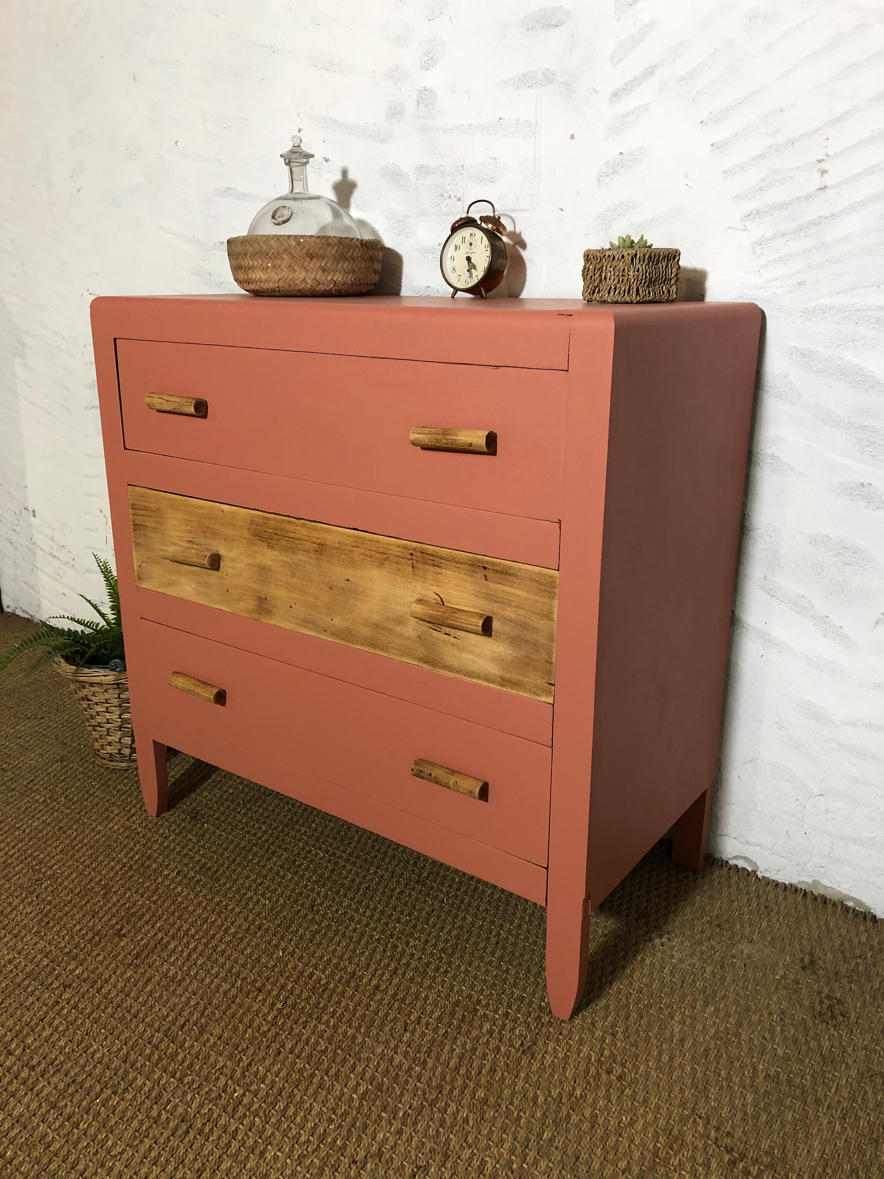 Vintage dresser