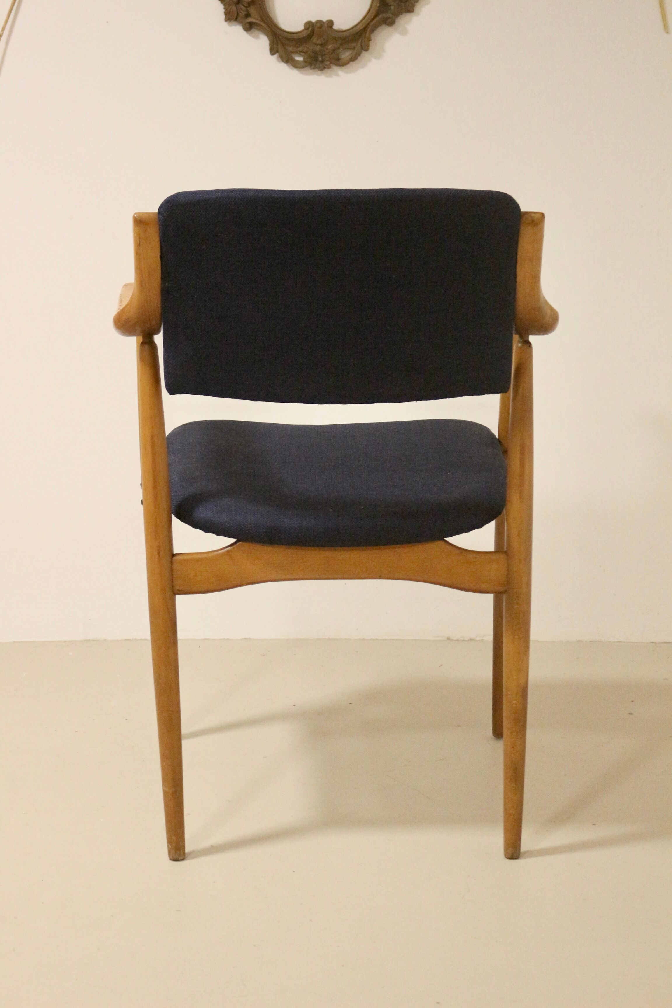 Scandinavian chair 1960 curved armrests