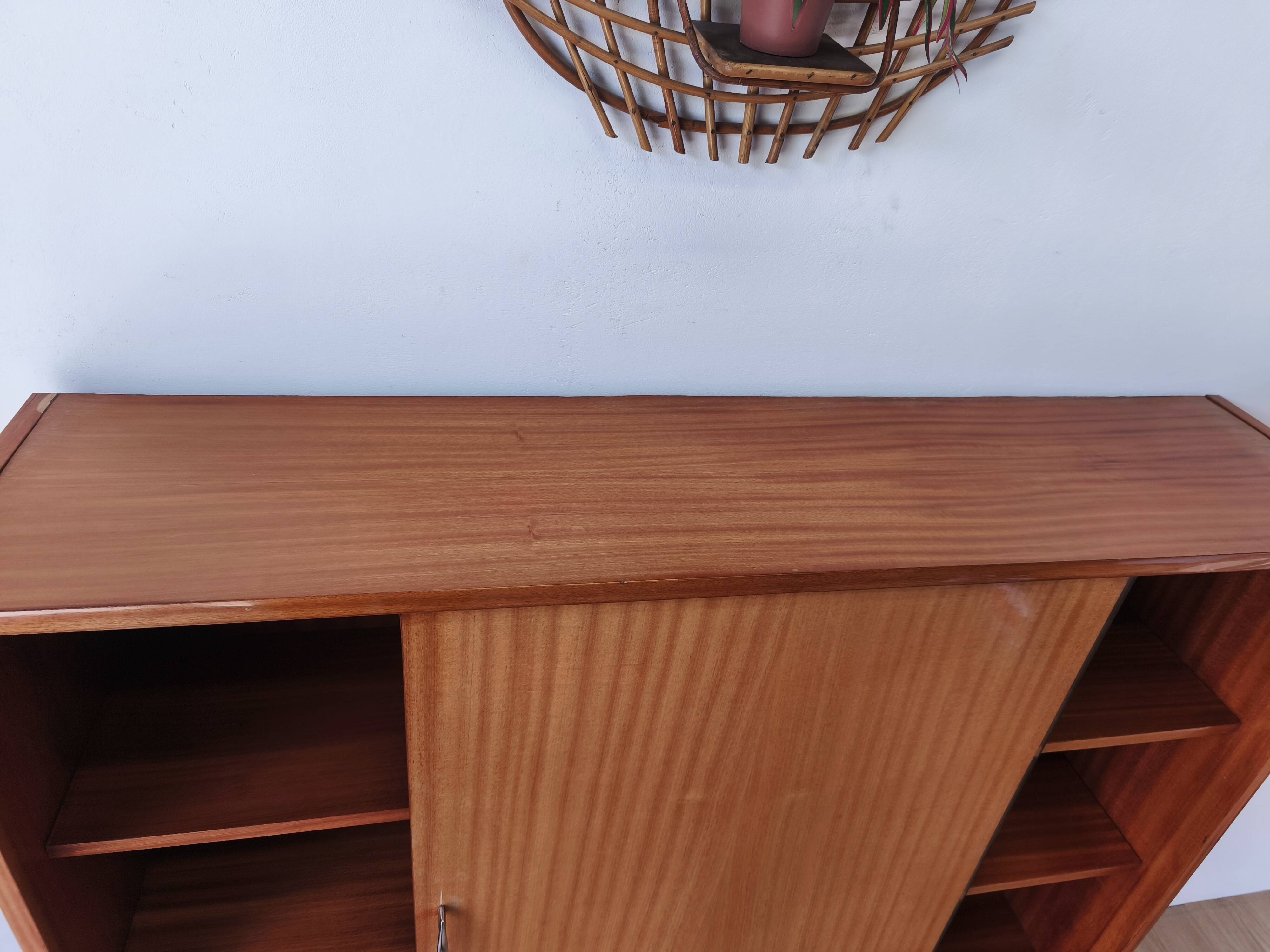 Modernist bookcase, 1970