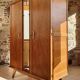 Armoire vintage pieds compas