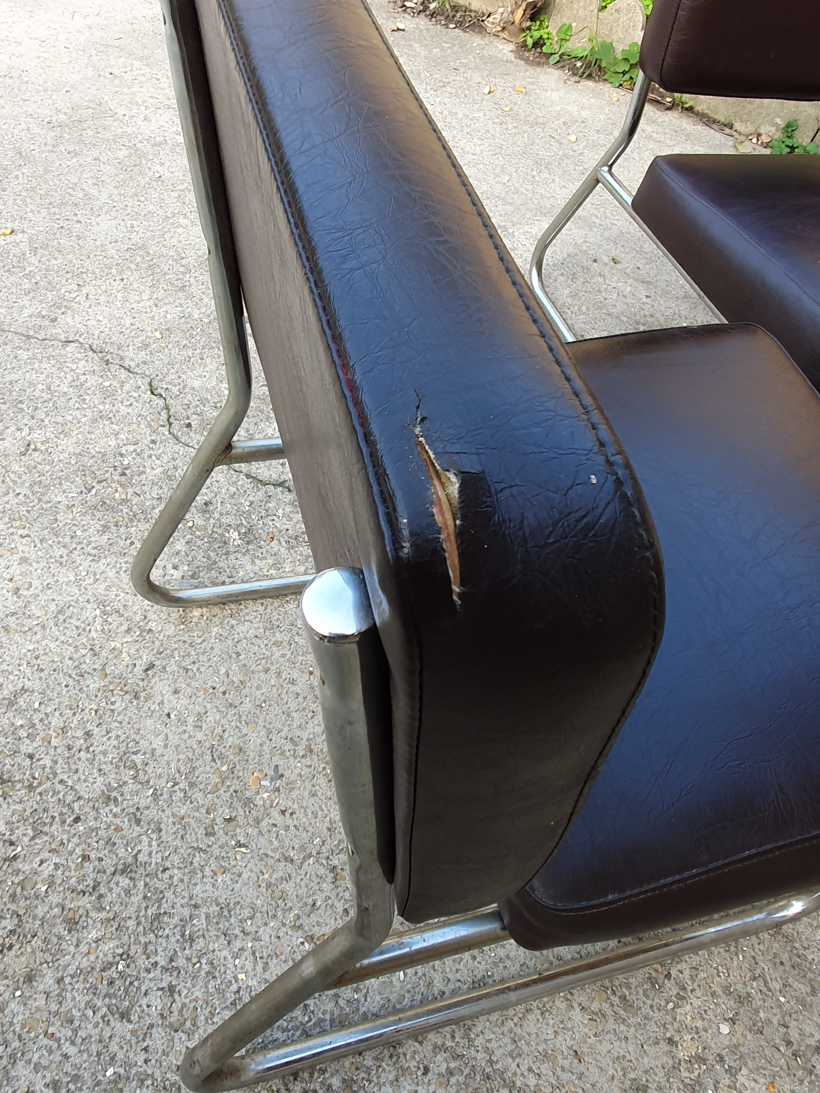 Pair of armchairs 70s