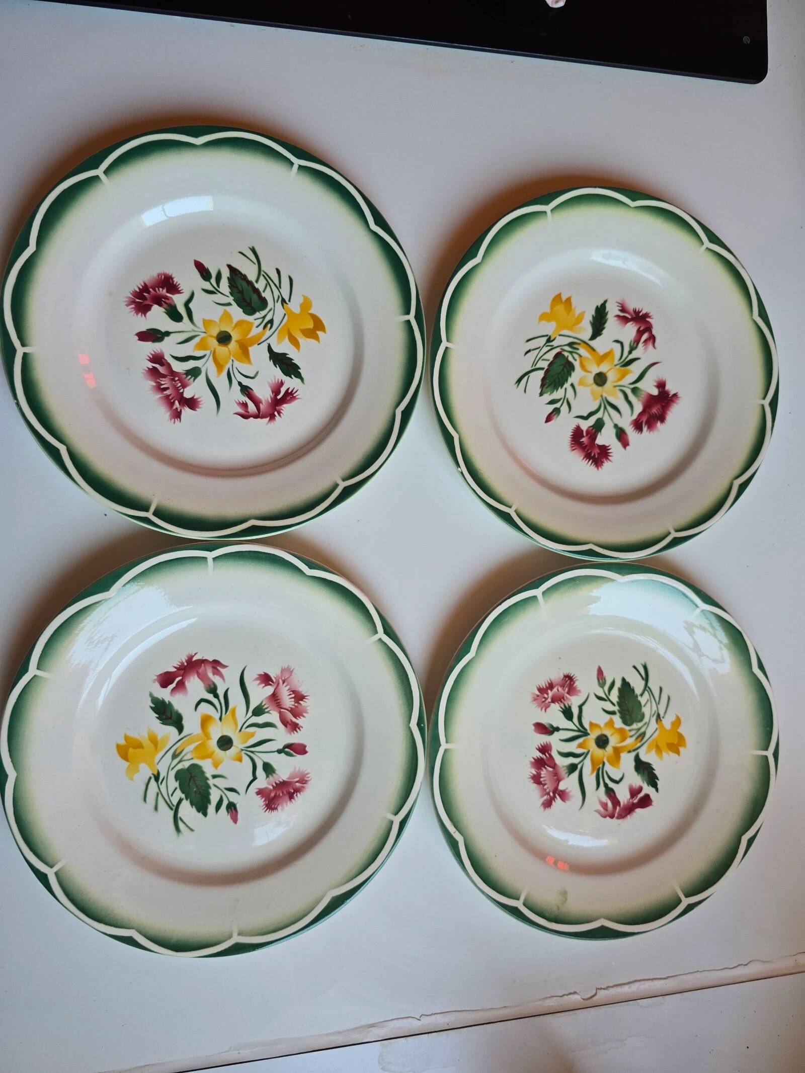 Set of 4 antique flat plates Digoin Sarreguemines Ester