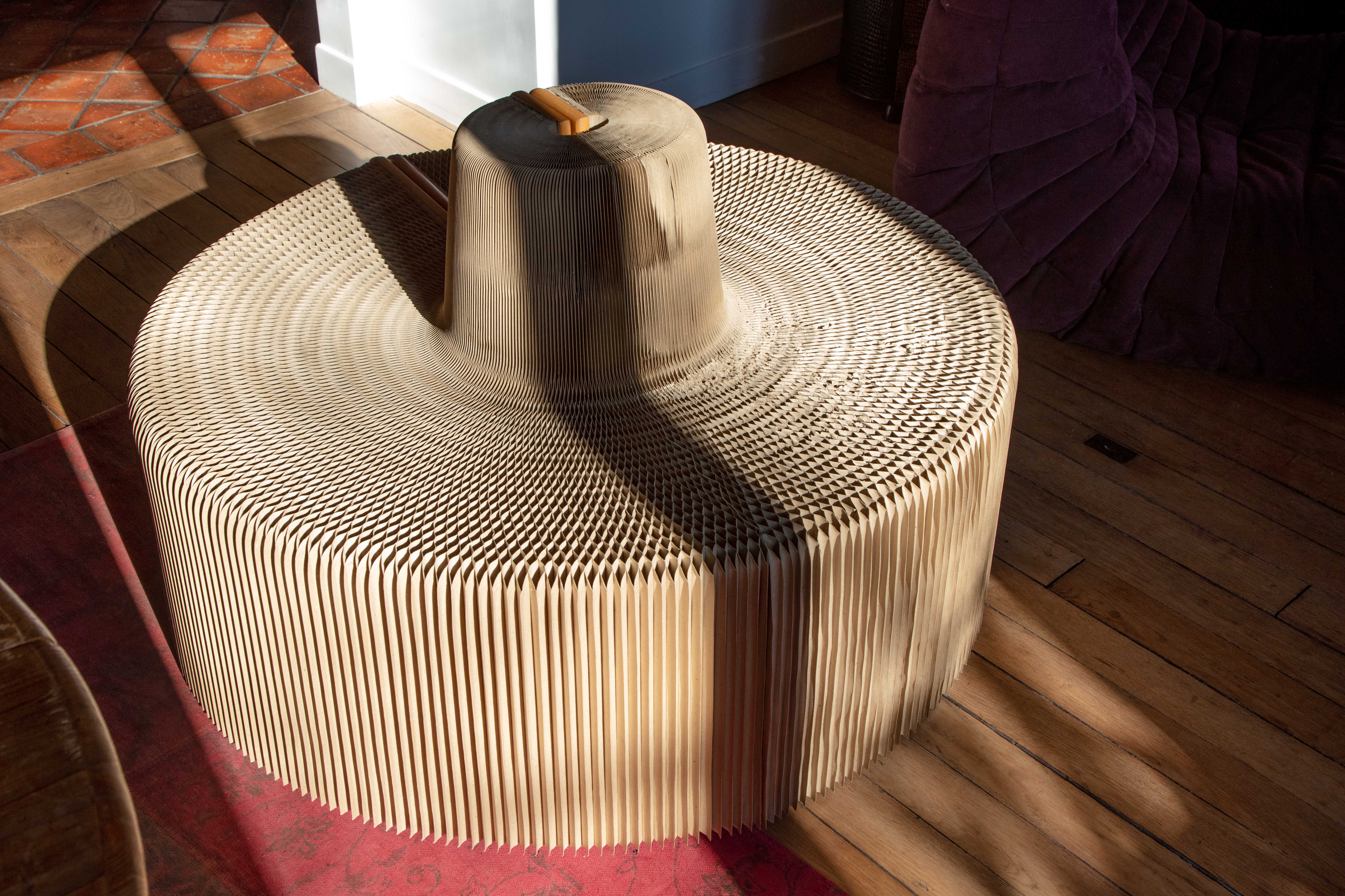 Extendable armchair design by Chishen Chiu Flexible Love circa 2000