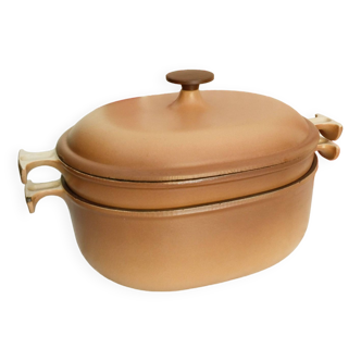 Cocotte et plat en fonte émaillée marron "La Mama" n°25 par Enzo Mari pour Le Creuset