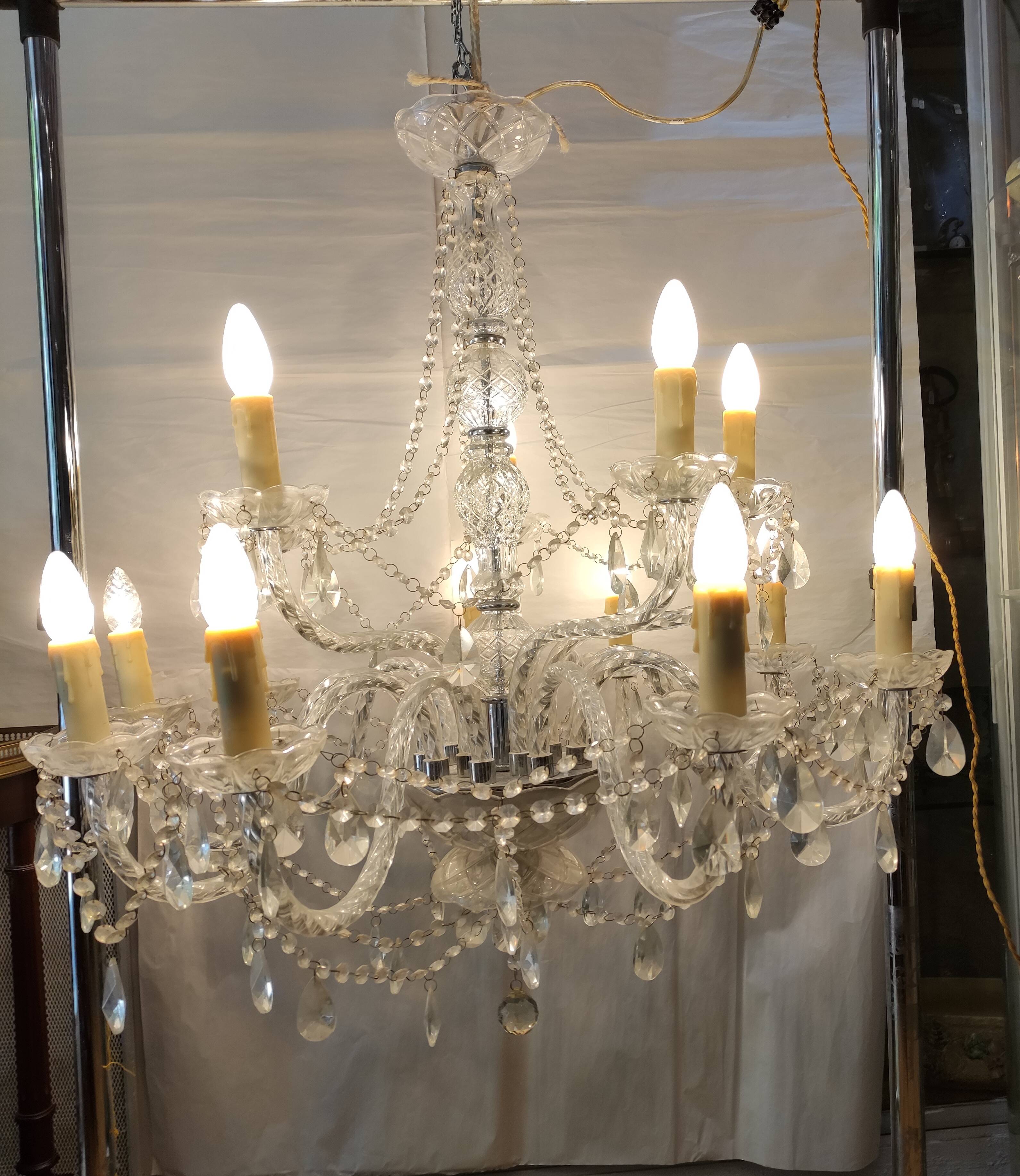 Lustre à 14 feux