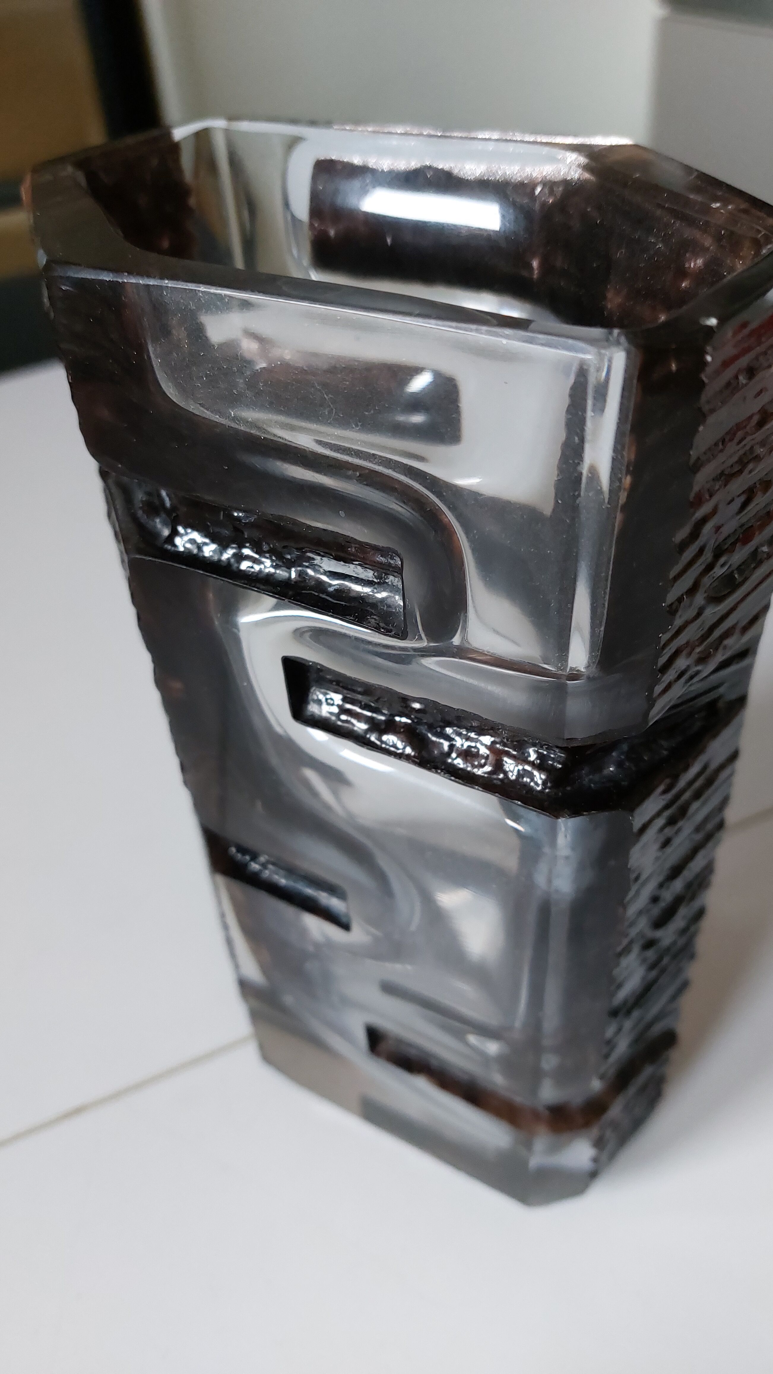 Daum vase france argos model by césar baldaccini - school of nice