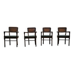 4 chaises de salle à