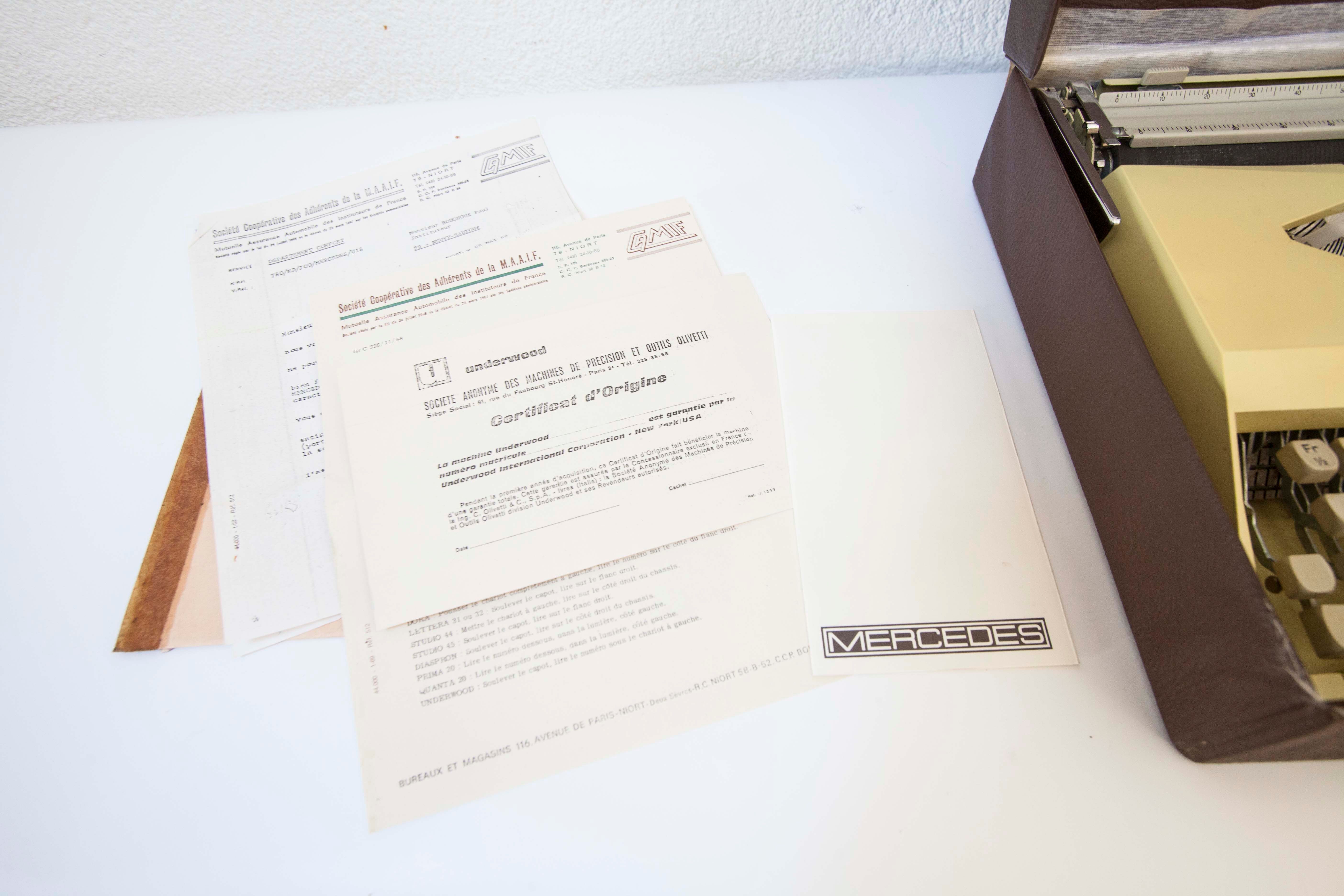 Mercedes character typewriter elite 1969